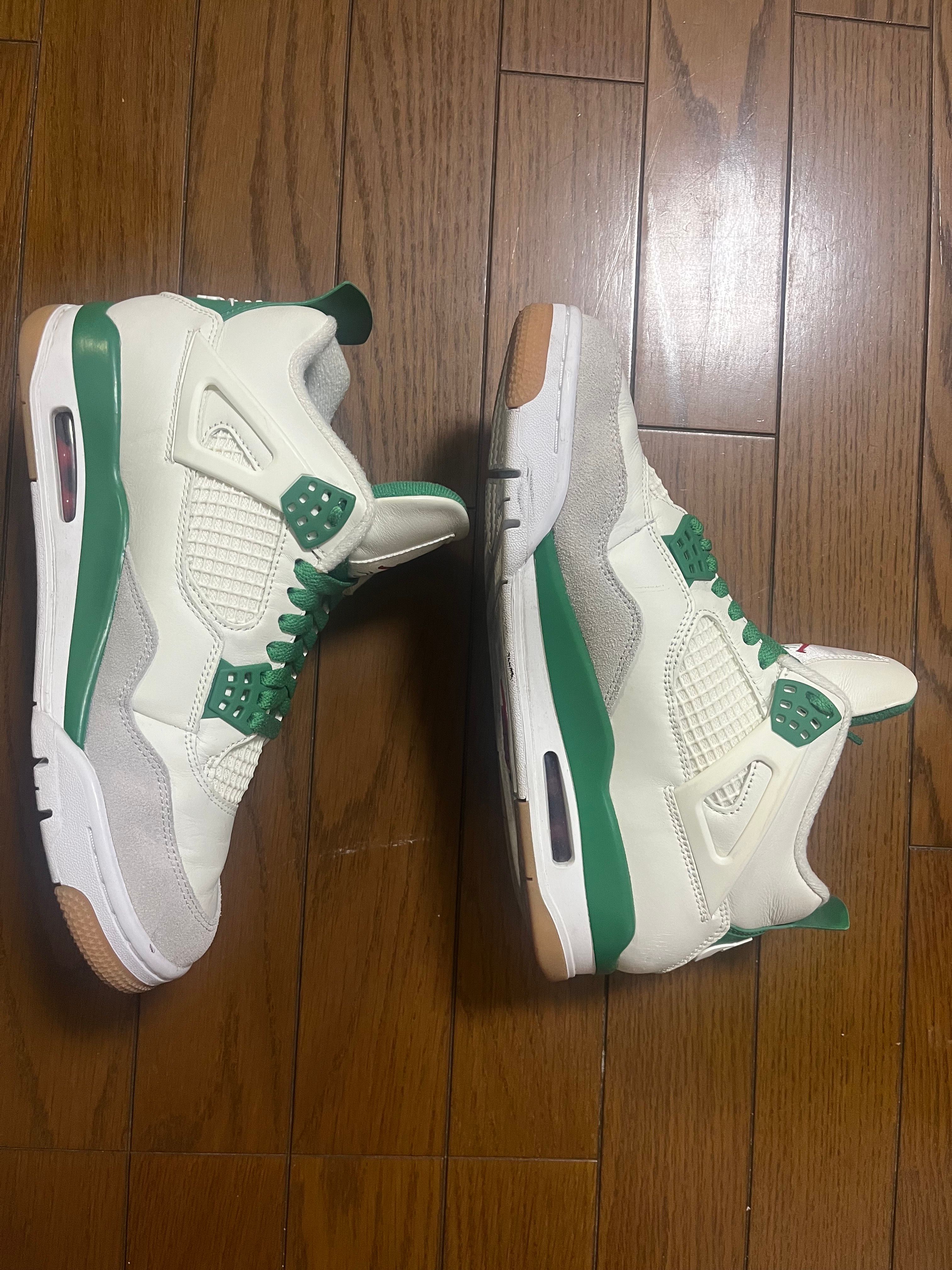 Nike SB × Air Jordan 4 Retro SP "Pine Green"