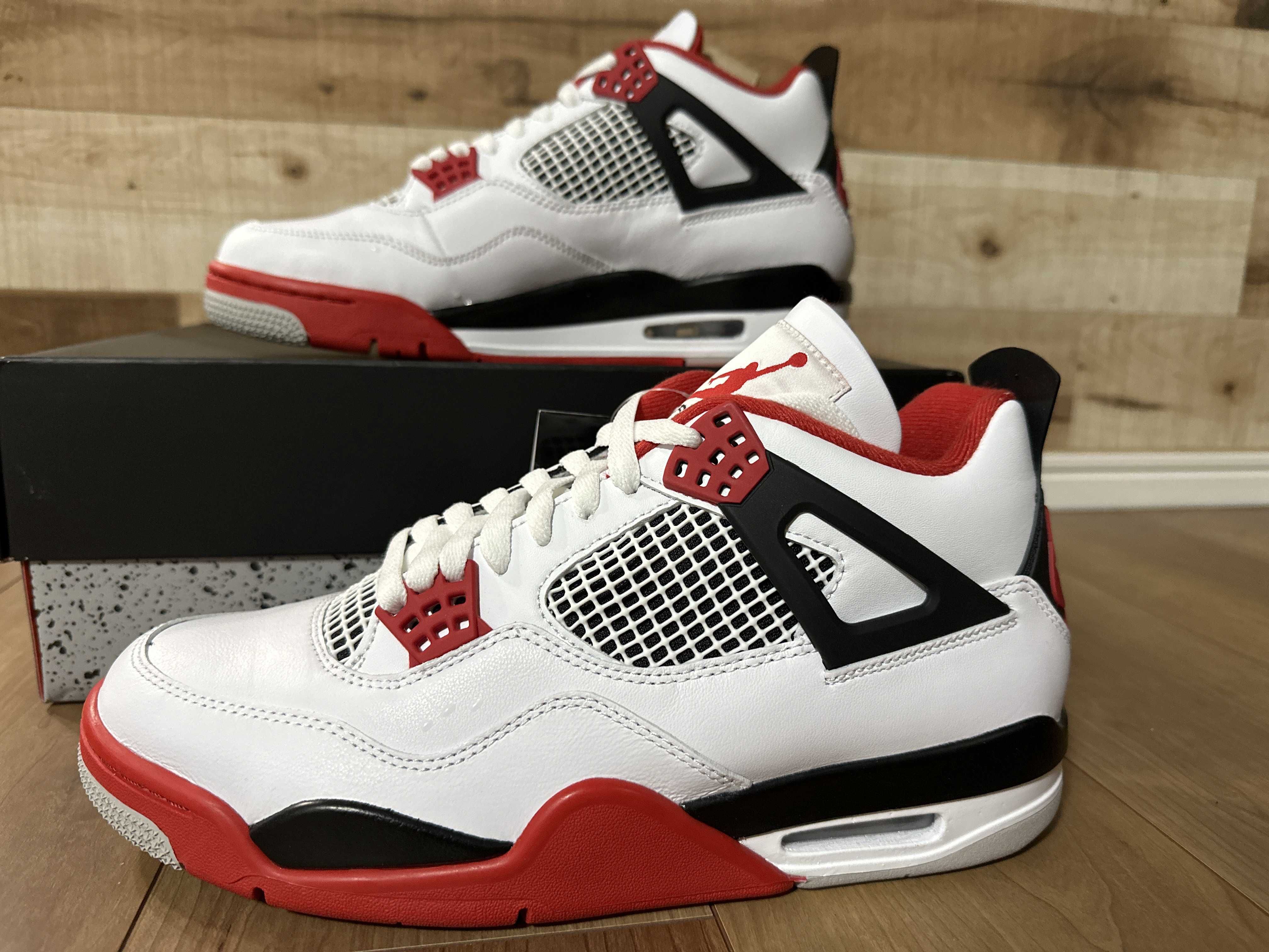 Nike Air Jordan 4 Retro OG "Fire Red" (2020)
