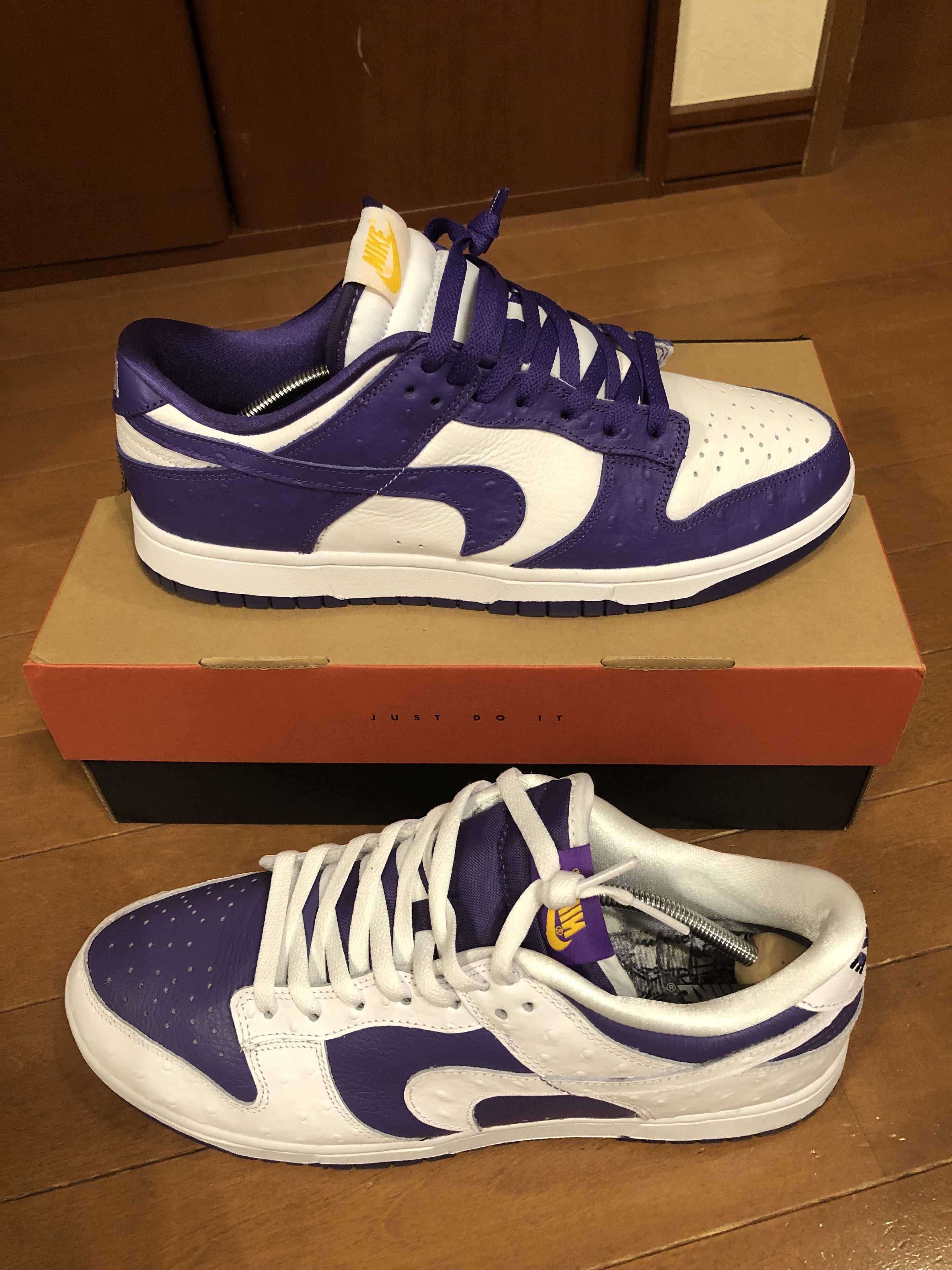 Nike Women's Dunk Low "Made You Look"