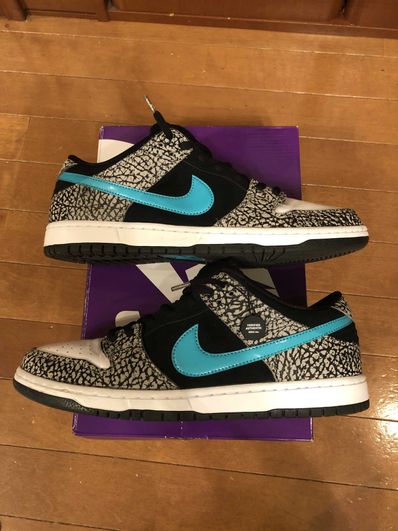 Nike SB Dunk Low "Elephant/Safari"