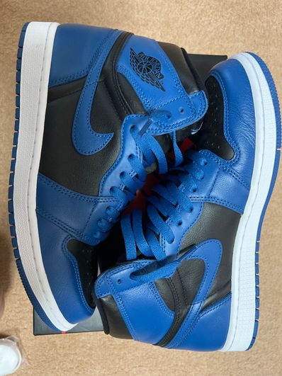 Nike Air Jordan 1 Retro High OG "Dark Marina Blue"