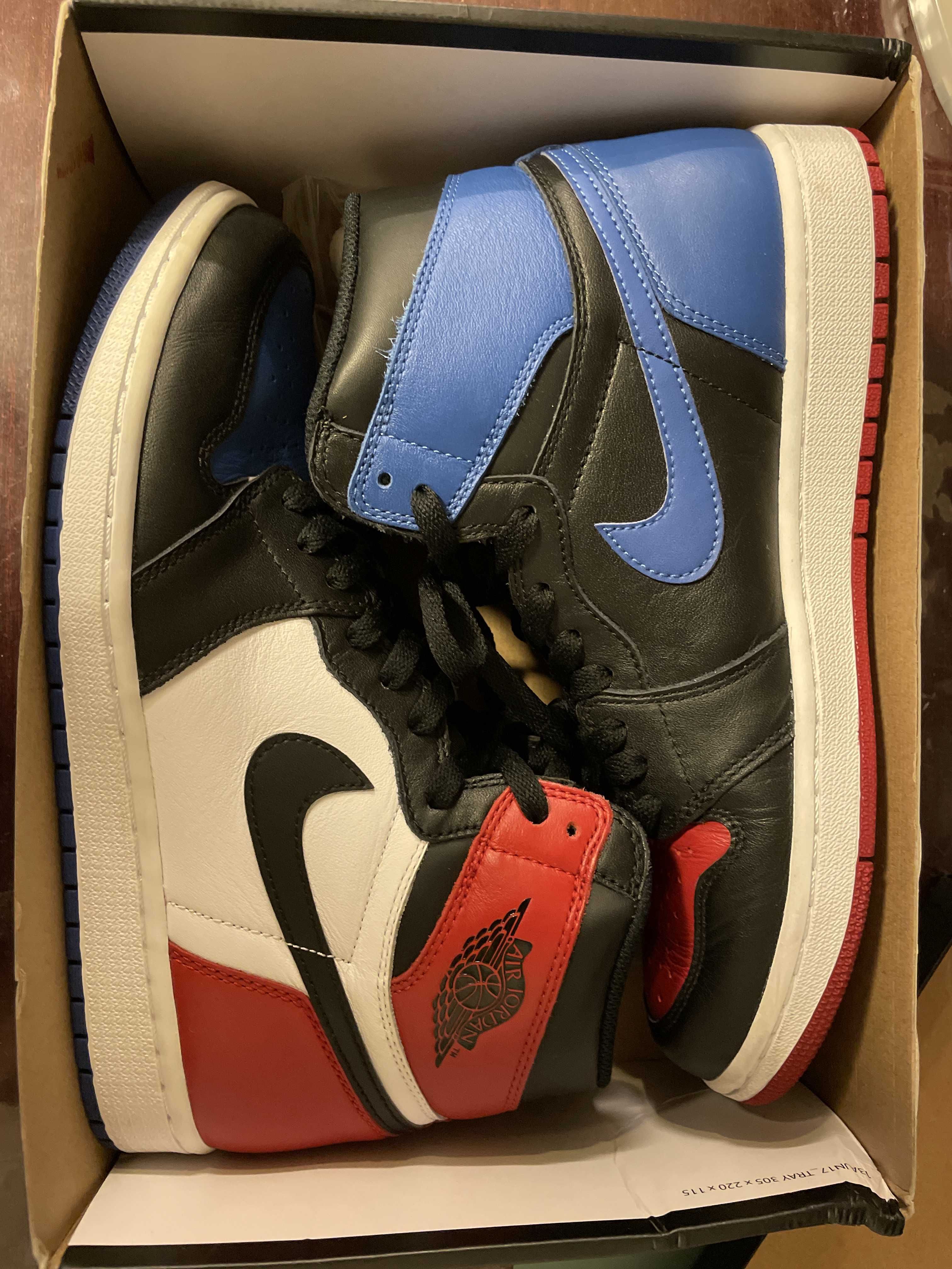 Nike Air Jordan 1 Retro High "Top 3"