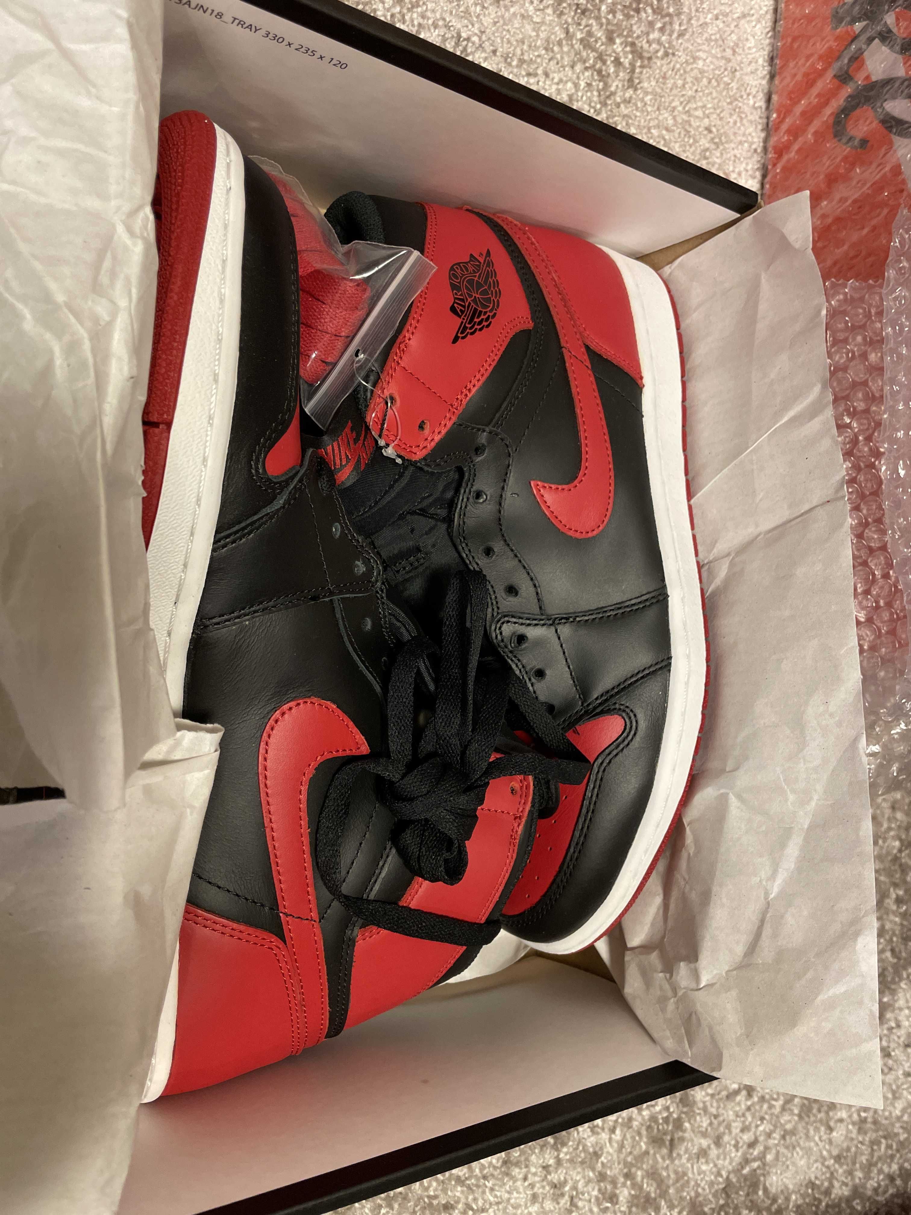 Nike Air Jordan 1 Retro High OG "Bred" (2013)