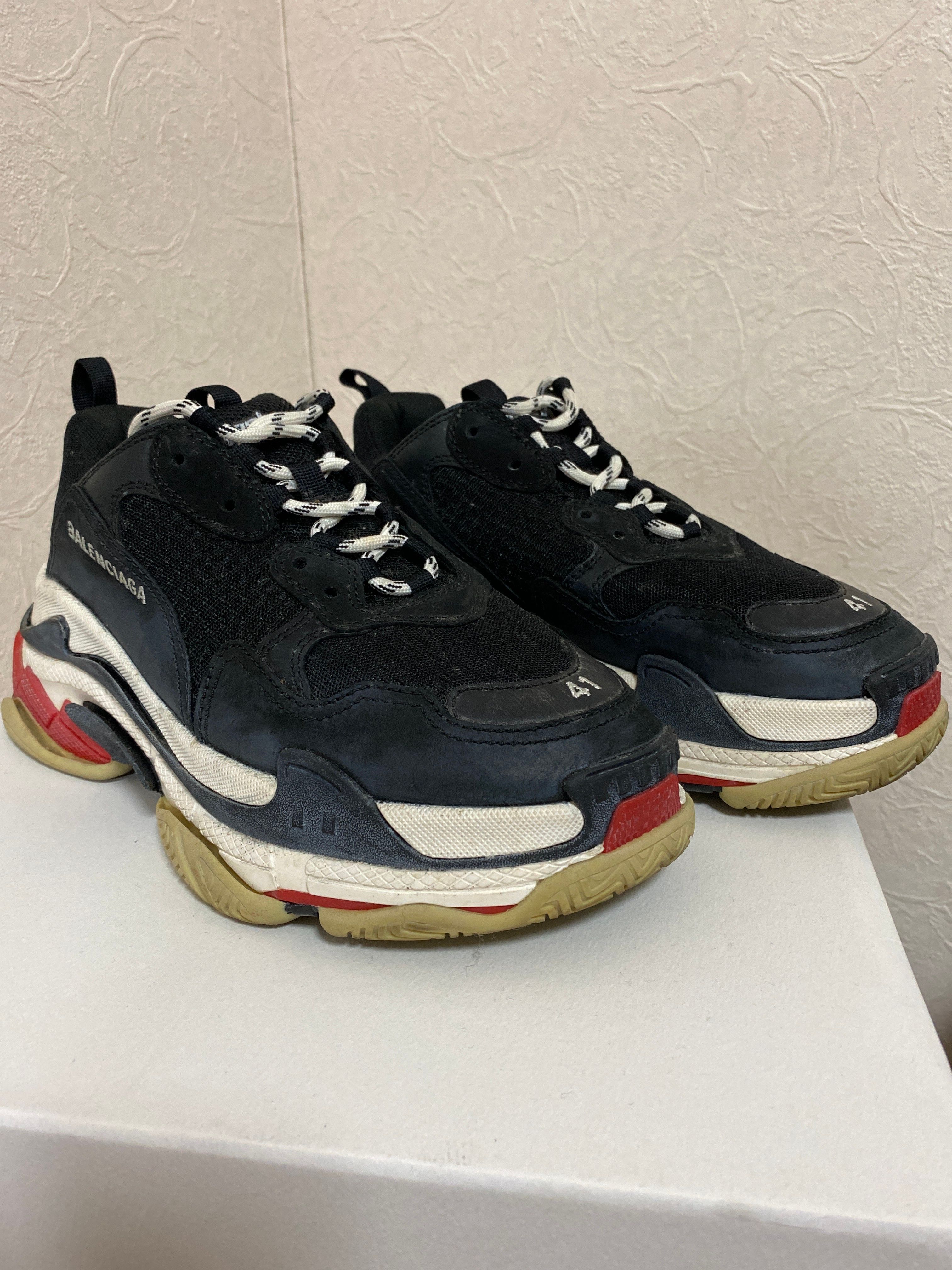 BALENCIAGA Triple S "Black/Red"