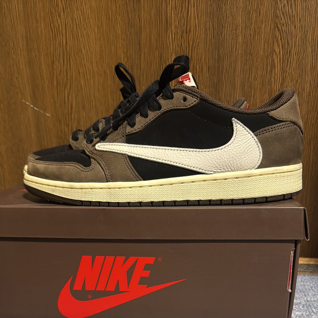 Travis Scott × Nike Air Jordan 1 Low OG SP-T  "Black/Dark Mocha"