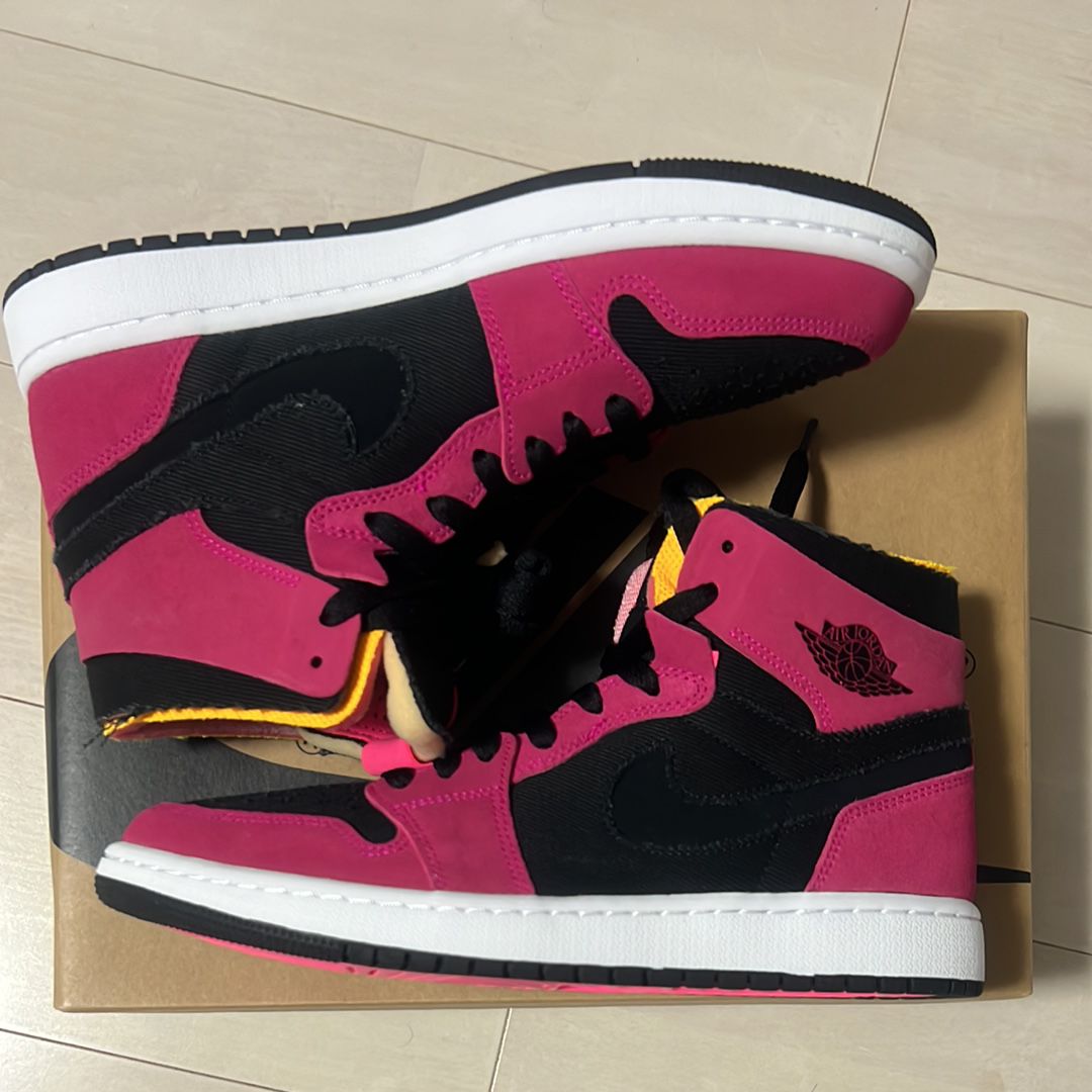 Nike Air Jordan 1 High Zoom Air Comfort "Fireberry"