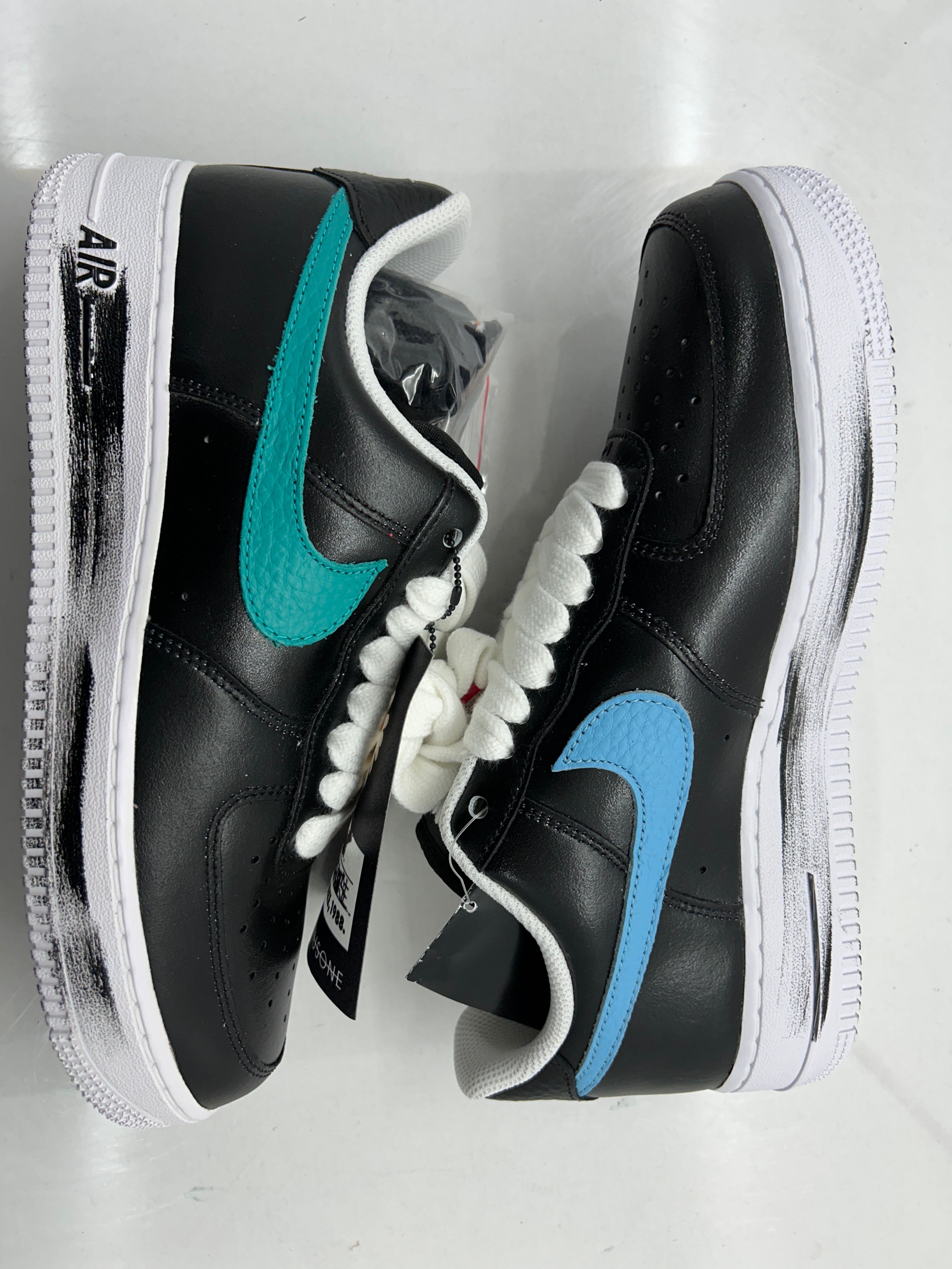 PEACEMINUSONE × Nike Air Force 1 Low '07 Para-Noise 3.0 "Black and Multi-Color" / G-DRAGON