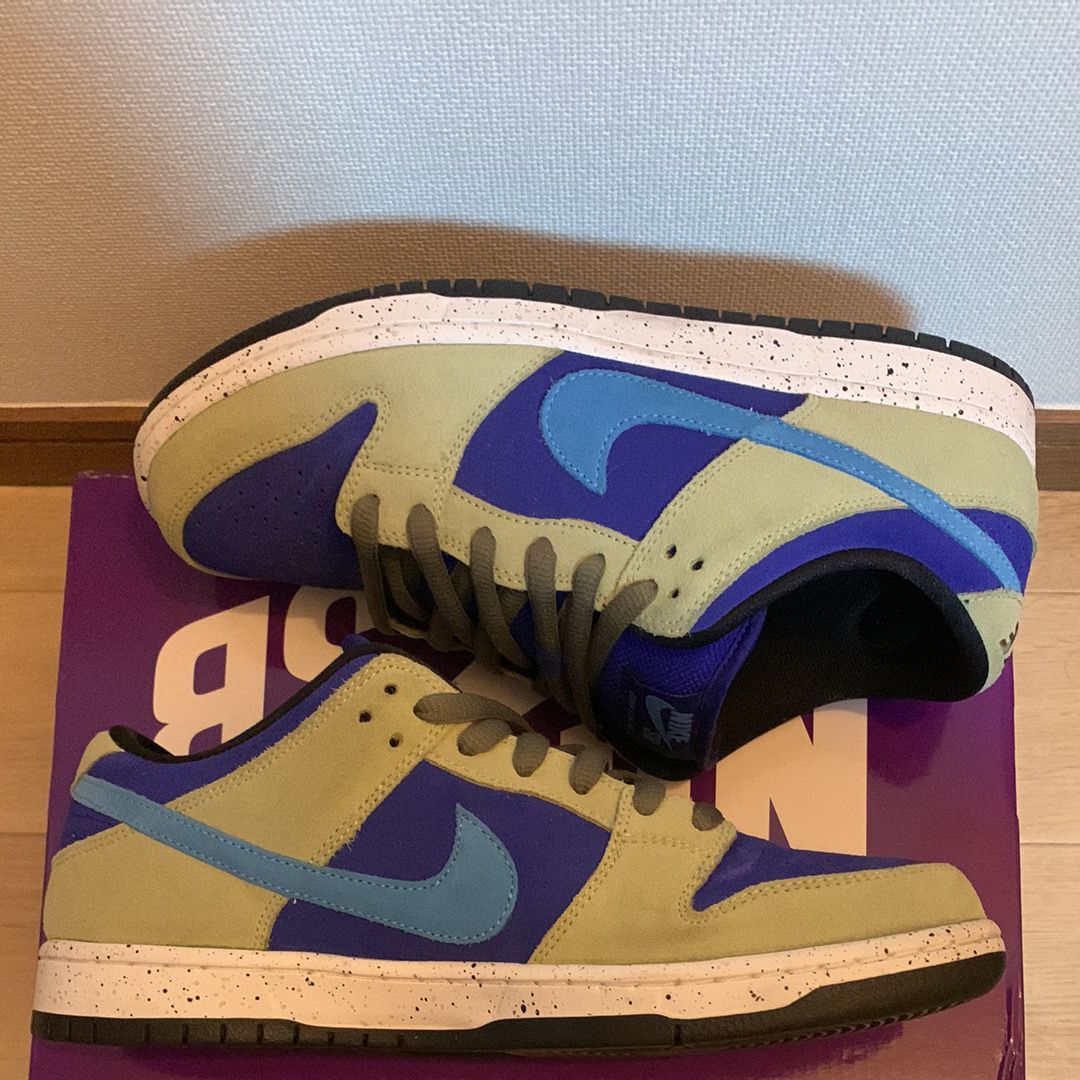 Nike SB Dunk Low "Celadon"