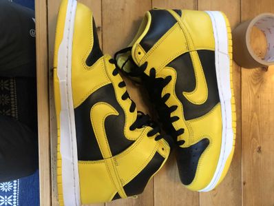 Nike Dunk High "Black/Varsity Maize"
