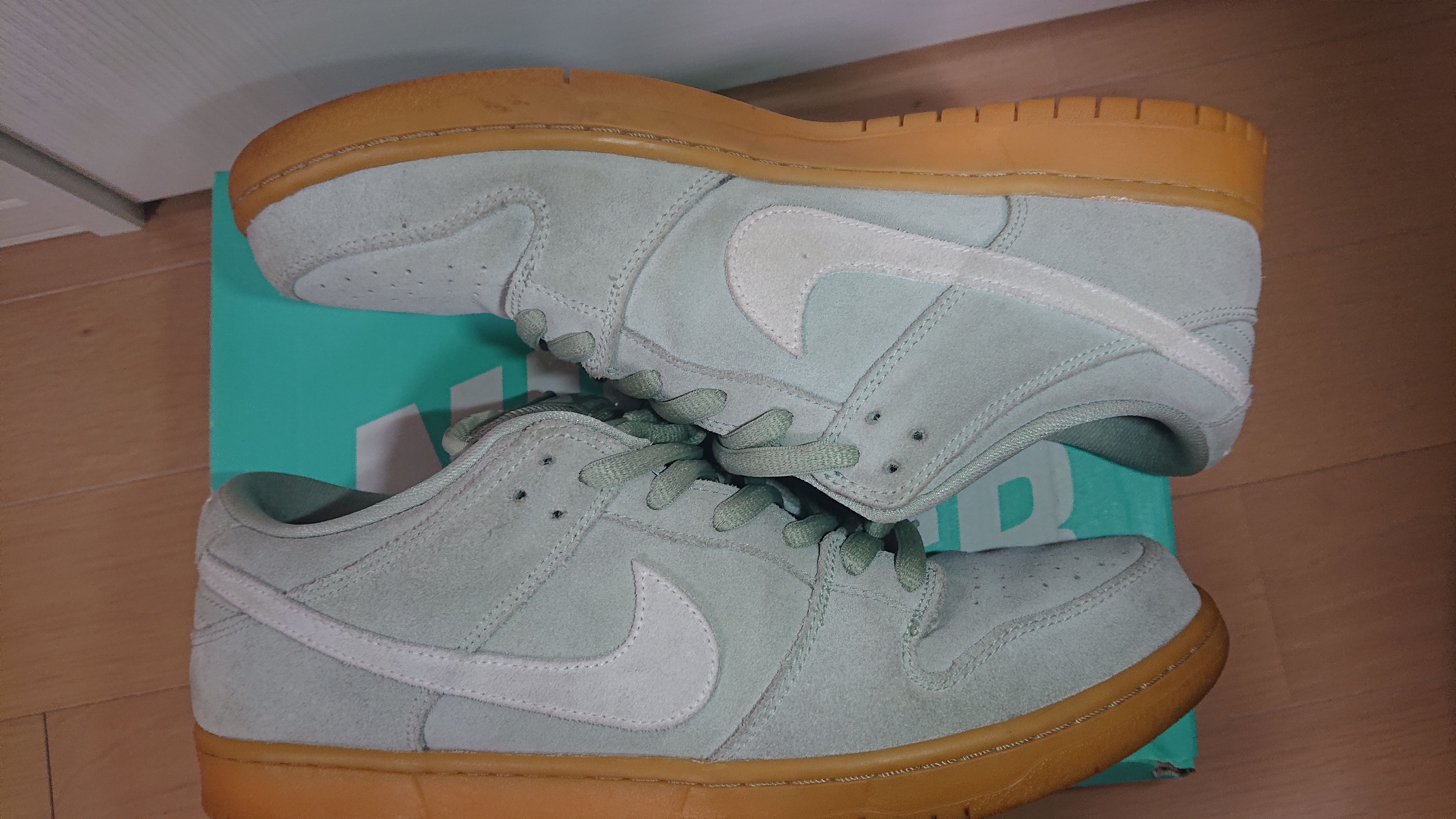 Nike SB Dunk Low Pro "Jade Horizon/Pale Ivory"