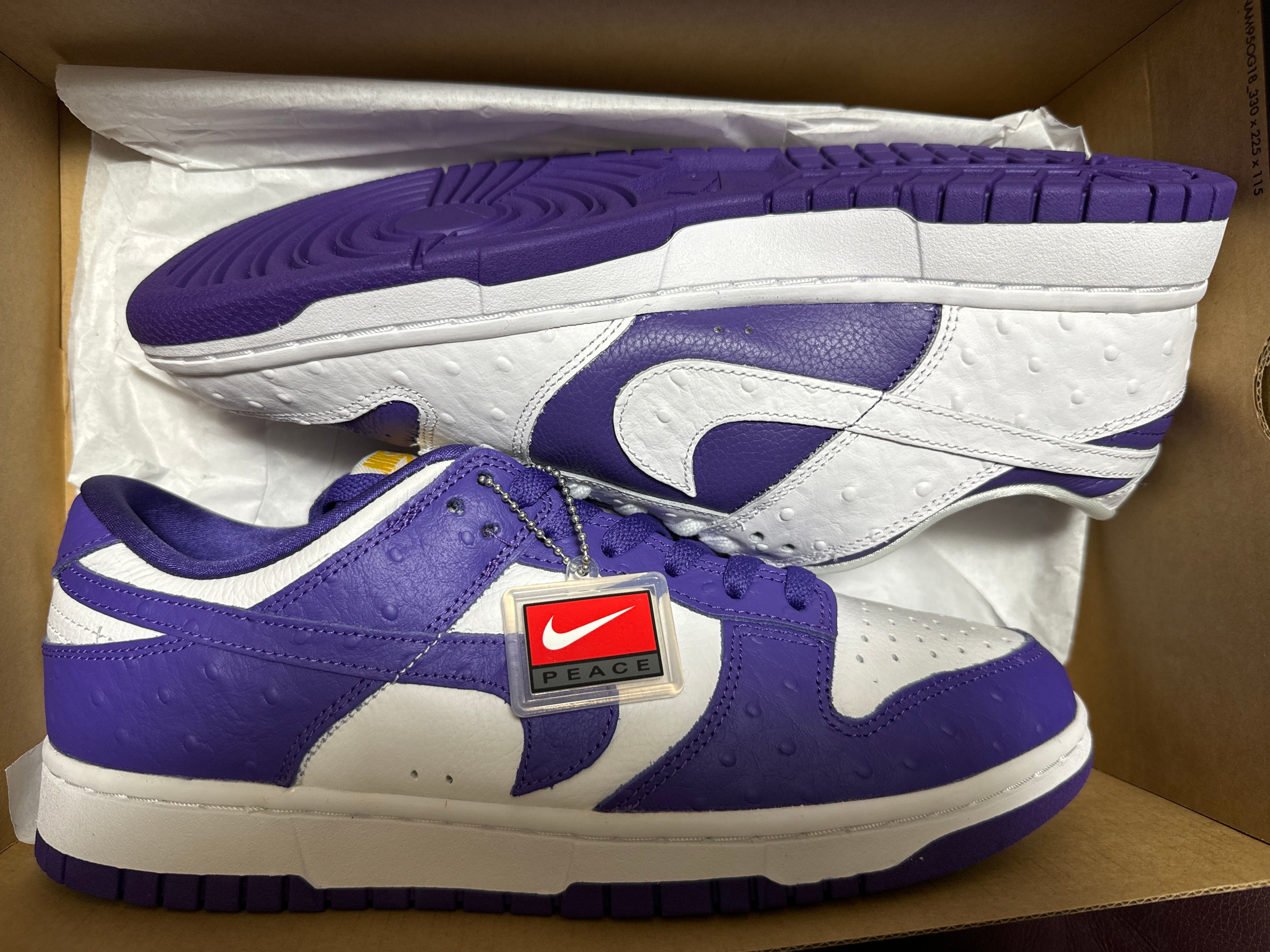 Nike Women's Dunk Low "Made You Look"