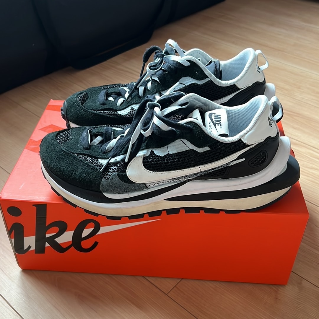 sacai × Nike Vapor Waffle "Black and White"