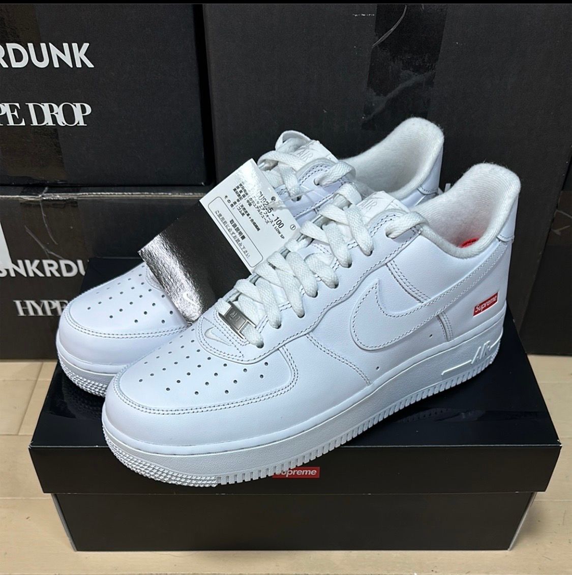 Supreme × Nike Air Force 1 Low "White"