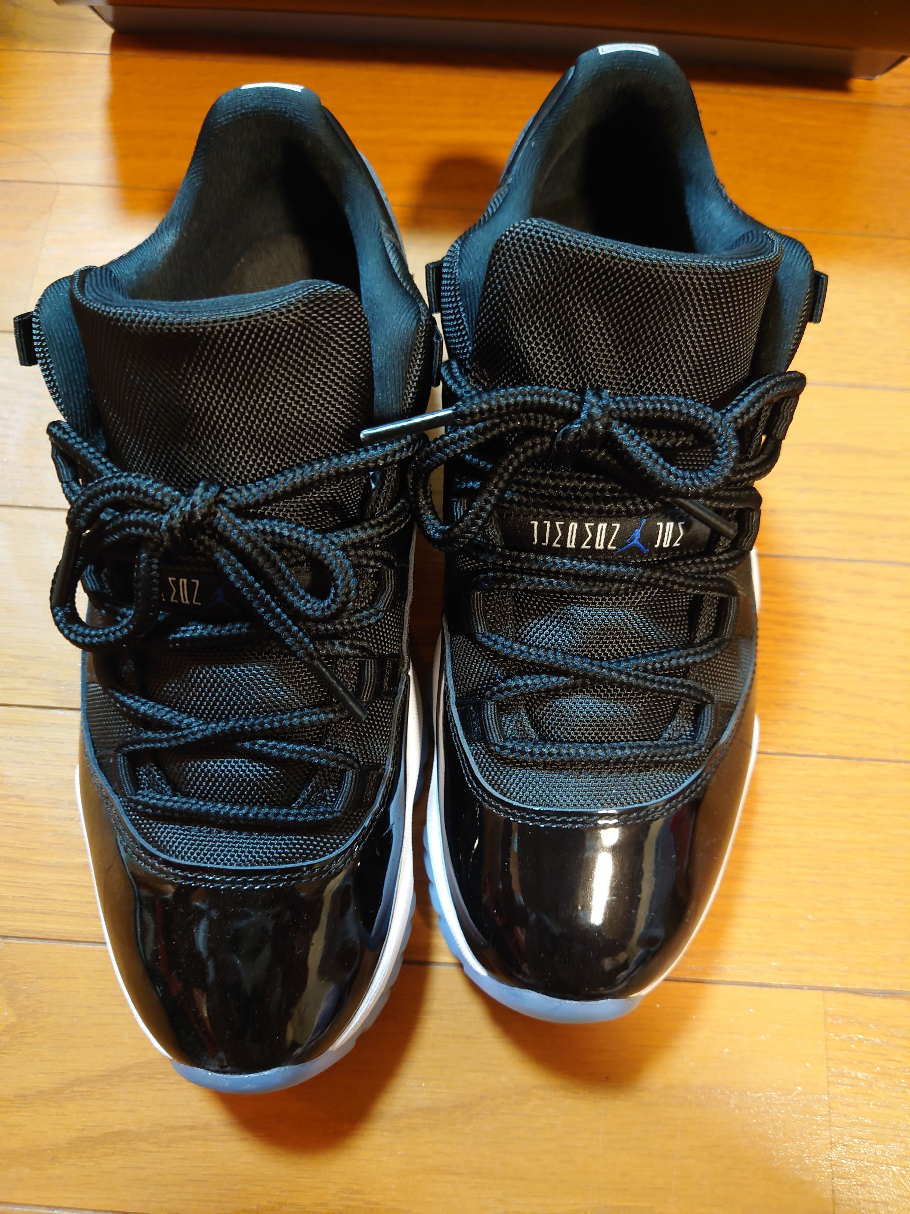 Nike Air Jordan 11 Retro Low "Black and Varsity Royal/Space Jam"