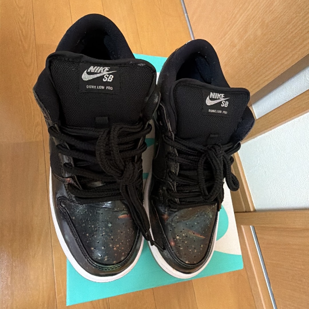 Nike SB Dunk Low 420 QS "Intergalactic"