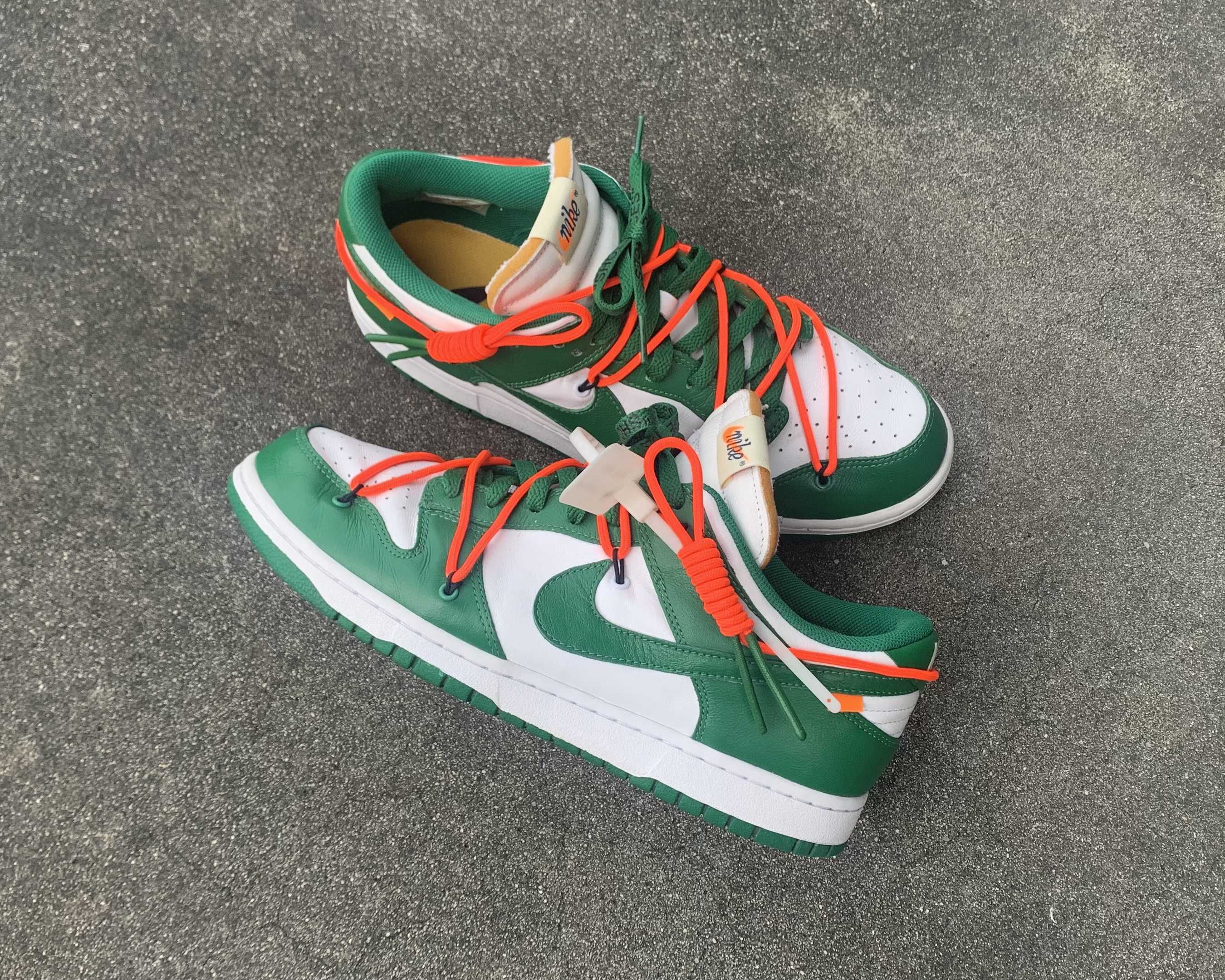 Off-White × Nike Dunk Low "White/Pine Green"