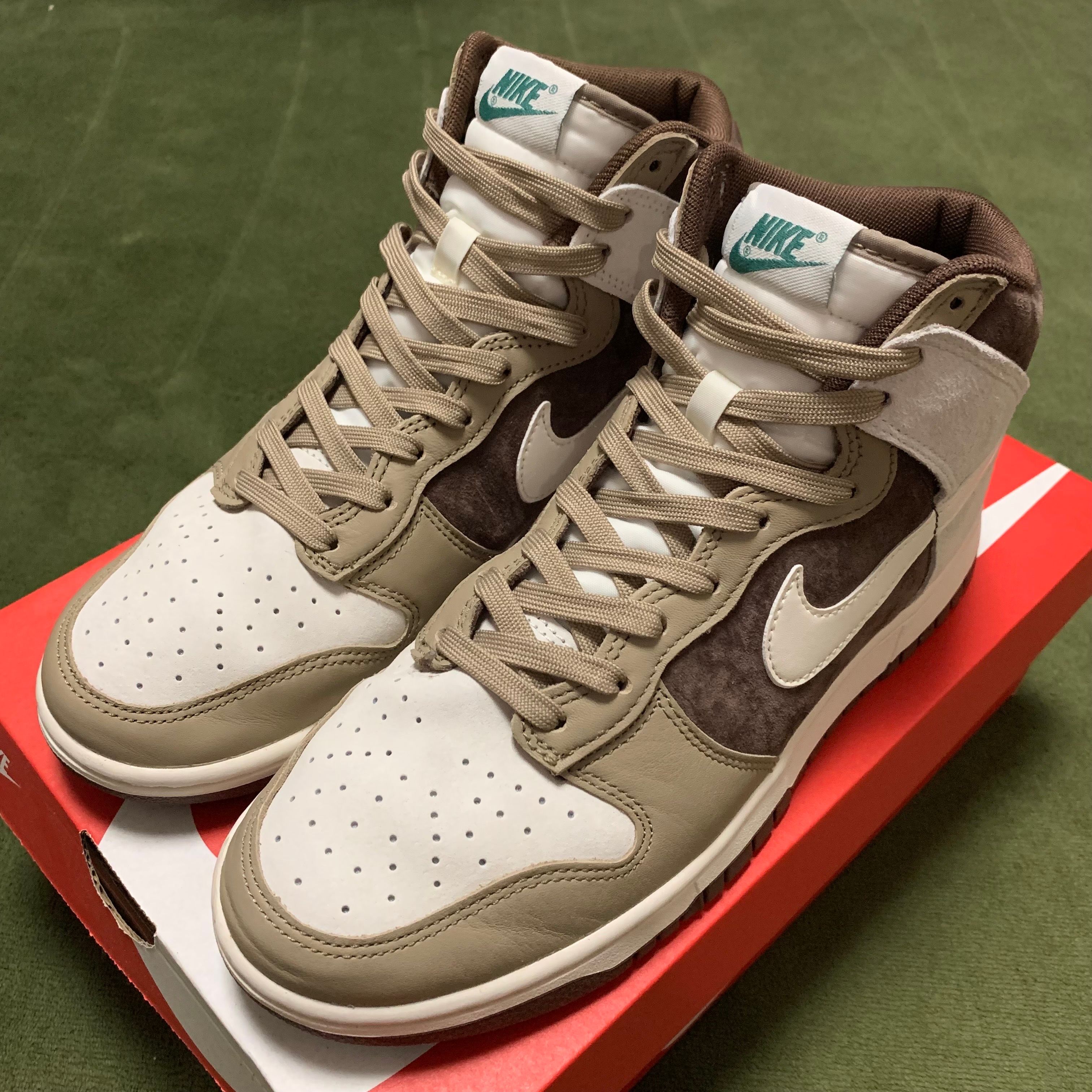 Nike Dunk High PRM "Light Chocolate"