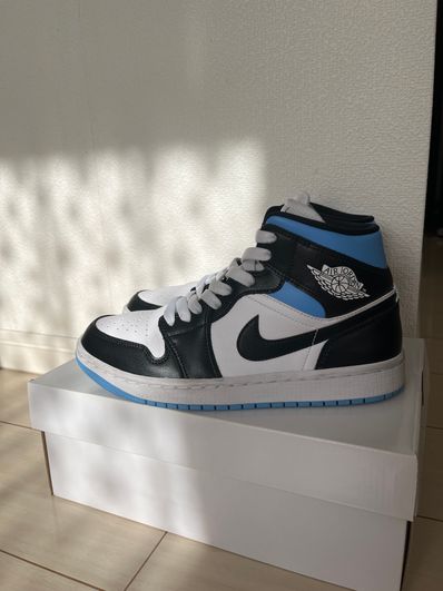 Nike Women's Air Jordan 1 Mid "Black/University Blue"