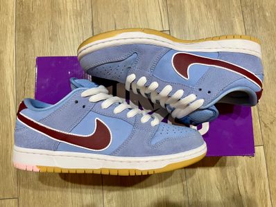 Nike SB Dunk Low Pro "Philadelphia Phillies/Valor Blue and Team Maroon"
