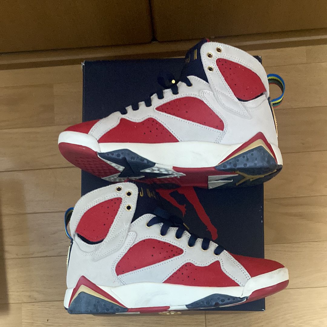 Trophy Room × Nike Air Jordan 7 "True Red and Obsidian"