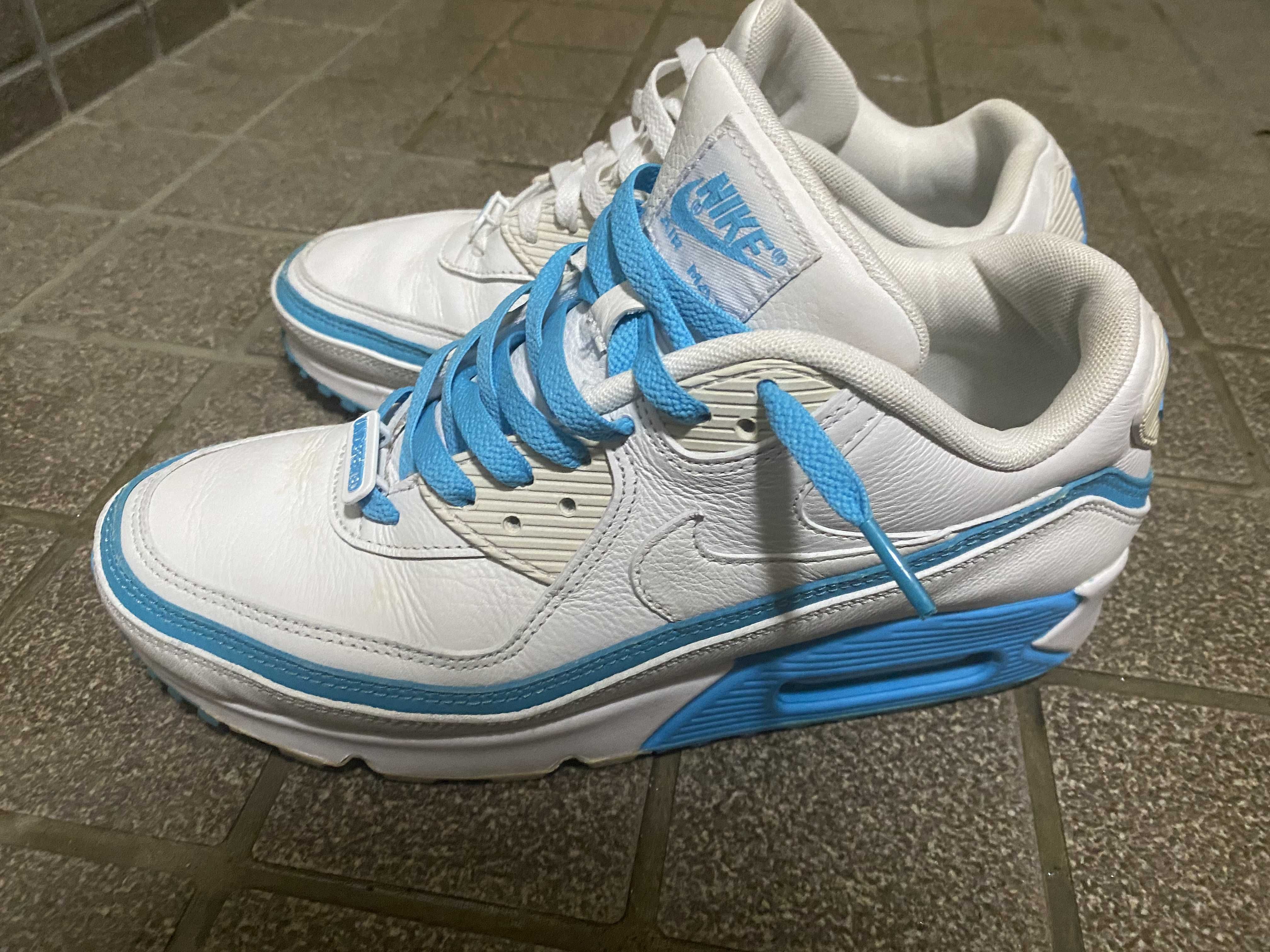 UNDEFEATED × Nike Air Max 90 "White/Blue"