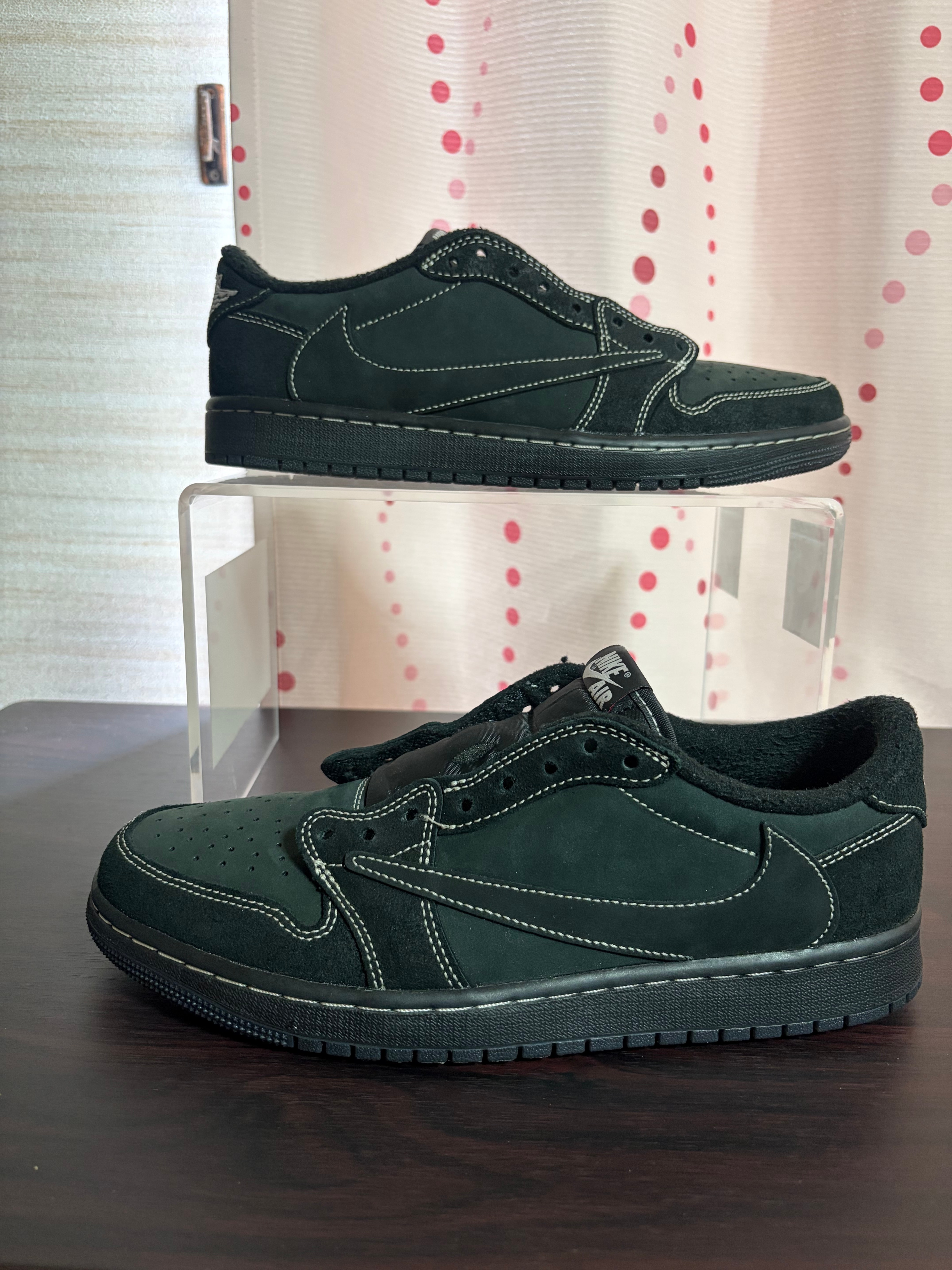 Travis Scott × Nike Air Jordan 1 Low OG SP "Black Phantom"