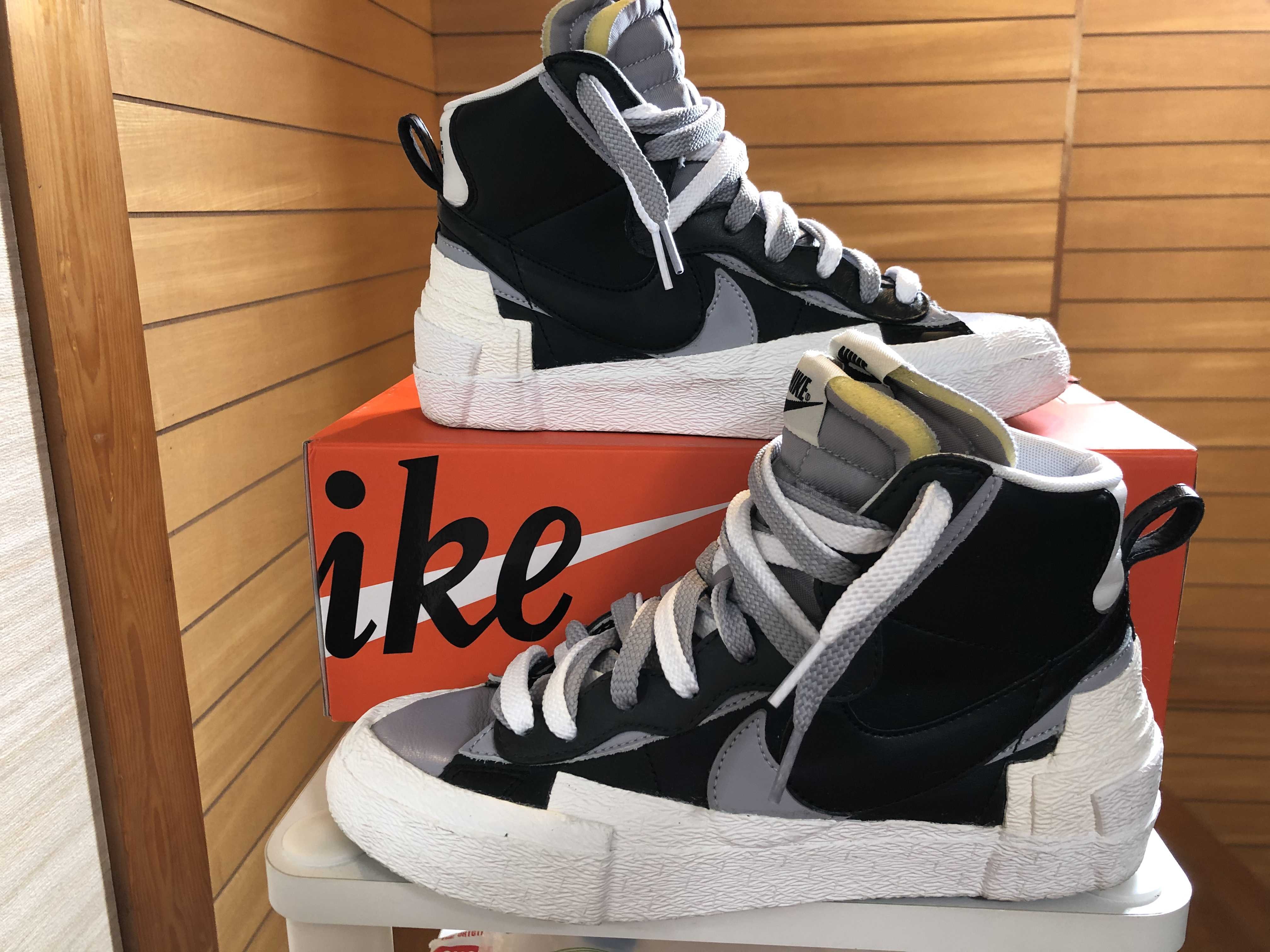 sacai × NIKE BLAZER MID "BLACK/WOLF GREY/WHITE"