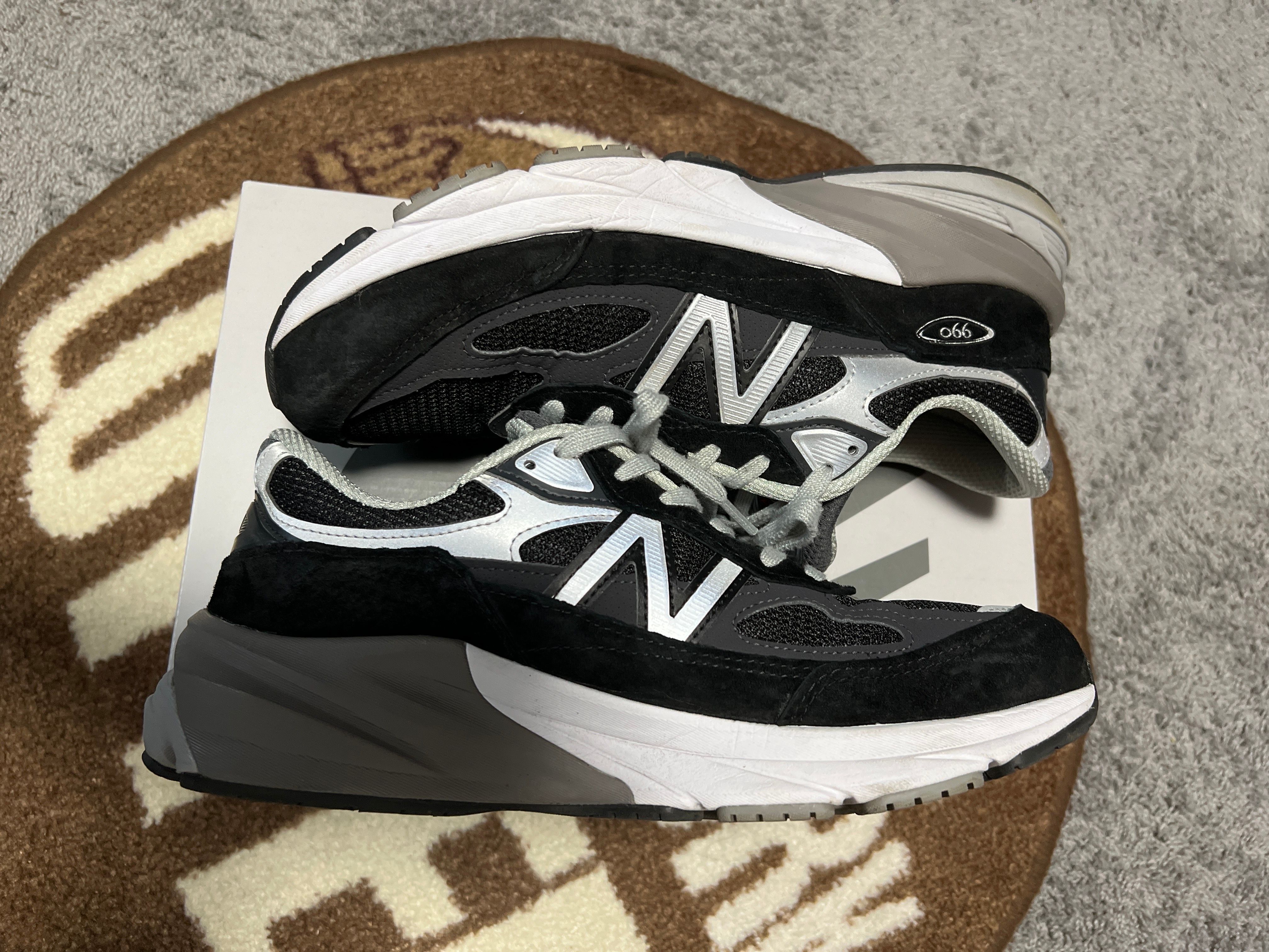 New Balance 990V6 "Black" (Heel NB Logo)