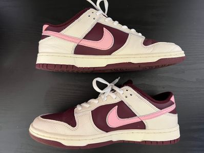 Nike Dunk Low "Valentine’s Day" (2023)