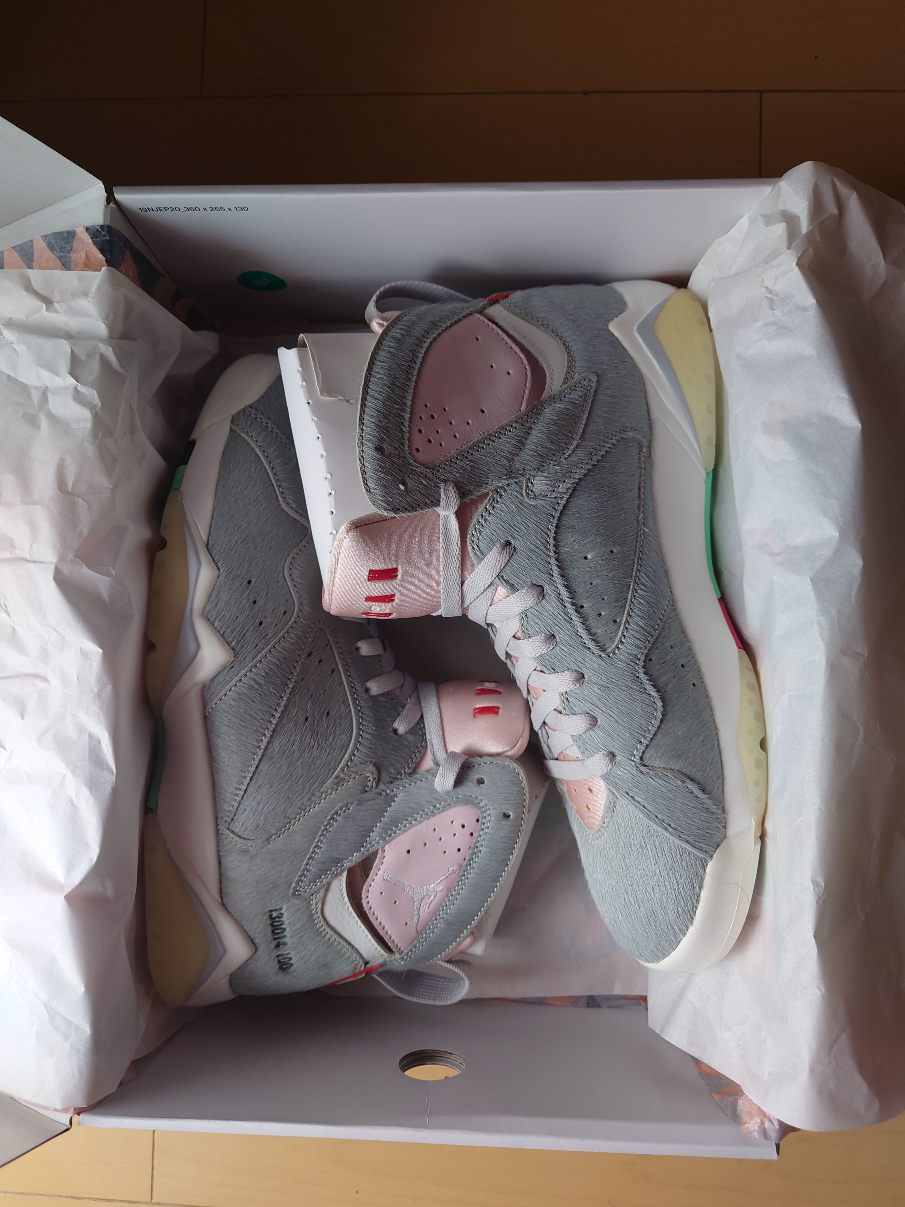 Nike Air Jordan 7 SE "Hare 2.0"