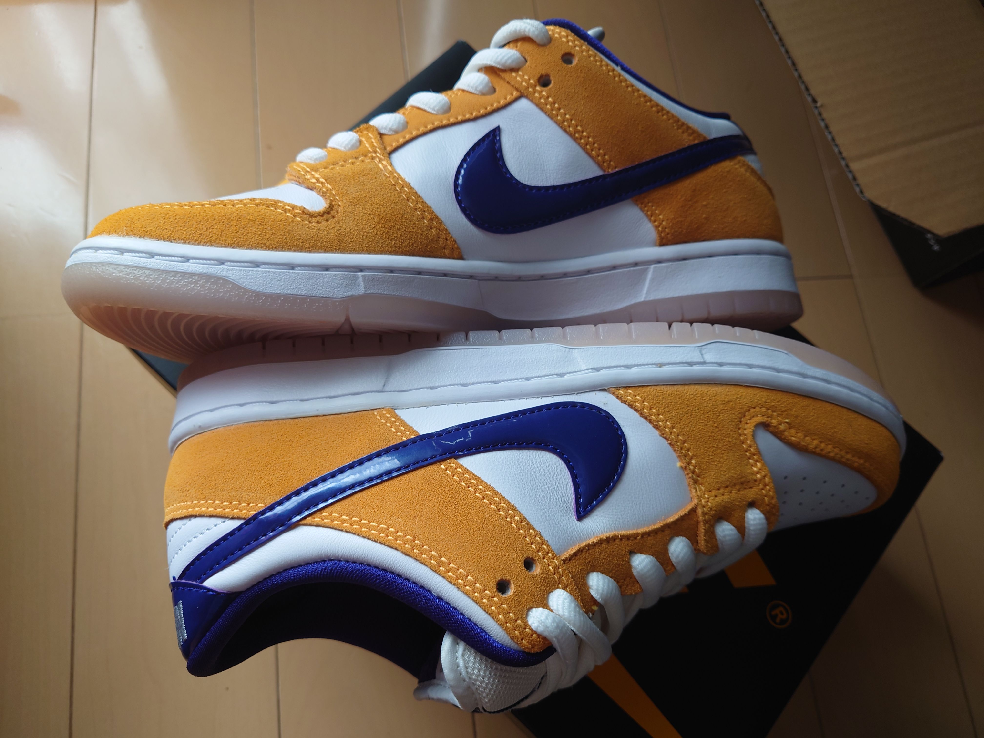 Nike SB Dunk Low "Laser Orange"