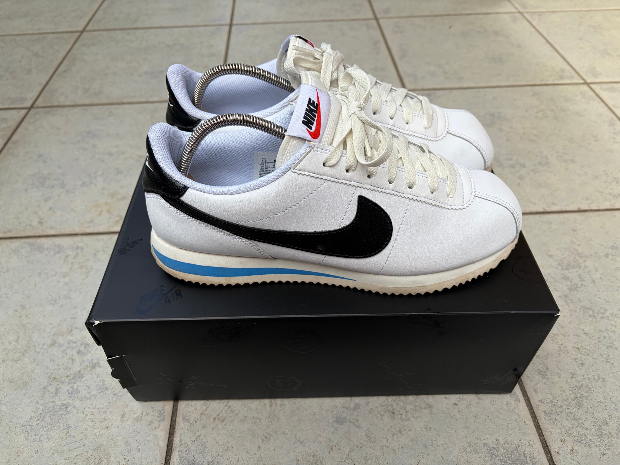 Nike Cortez "White and Black"