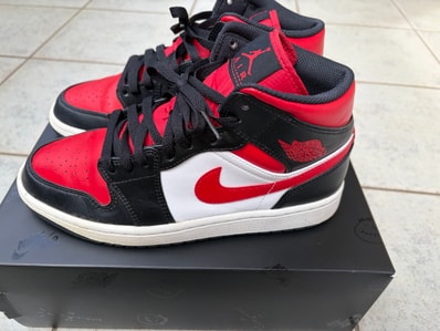 Nike Air Jordan 1 Mid "White/Gym Red Black"