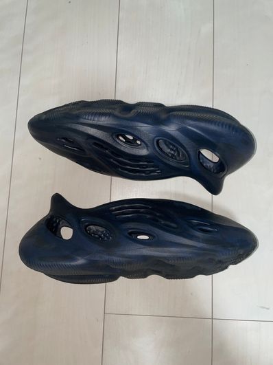 adidas YEEZY Foam Runner "Mineral Blue"