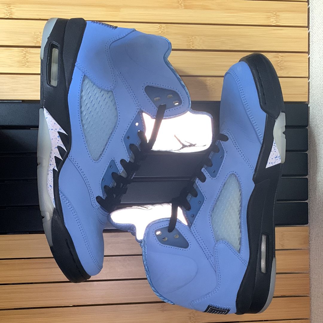 Nike Air Jordan 5 Retro SE "University Blue"