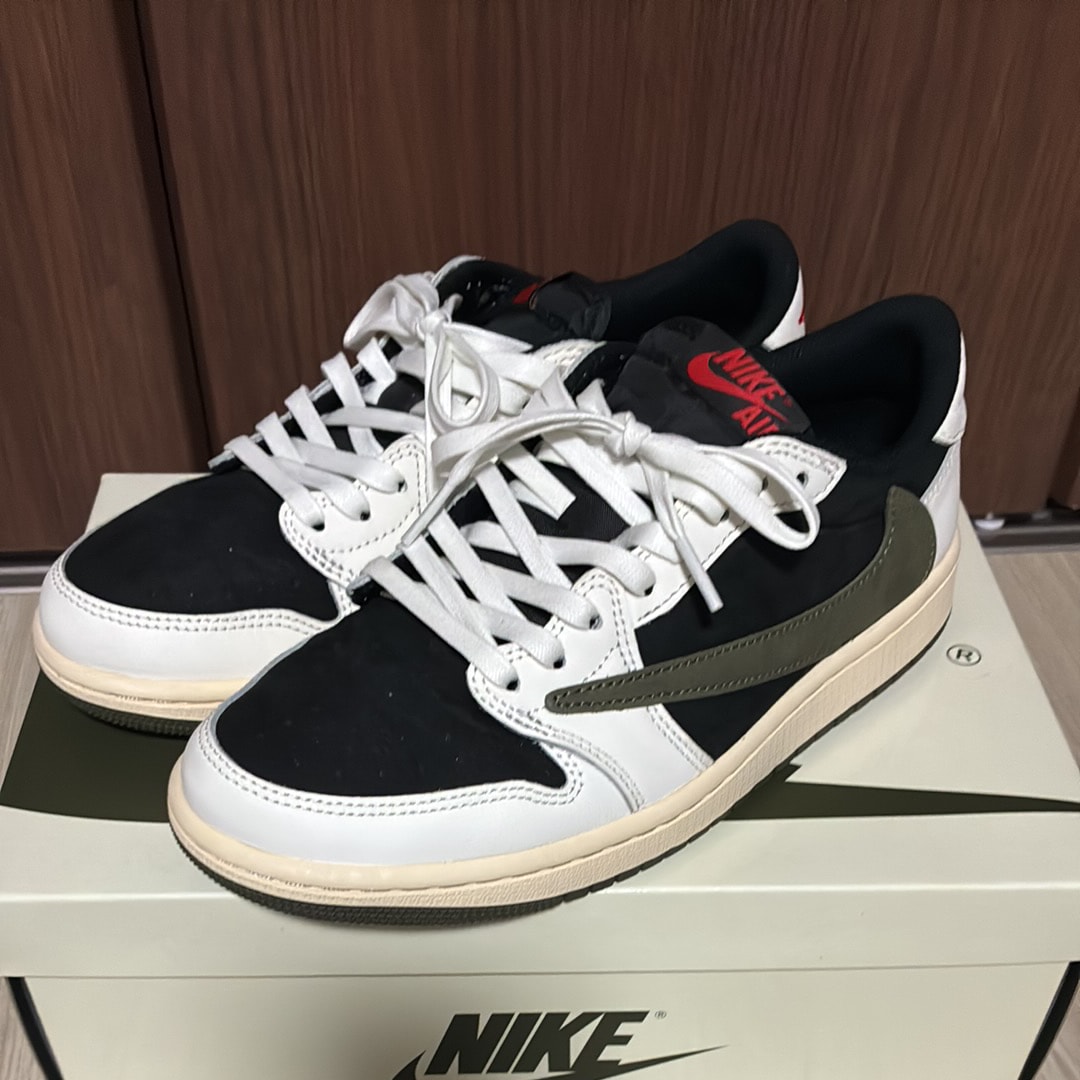 Travis Scott × Nike Women's Air Jordan 1 Low OG "Medium Olive"