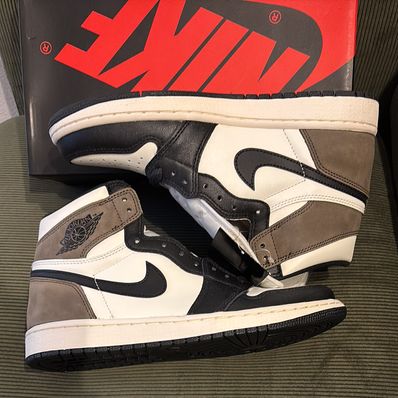 Nike Air Jordan 1 High OG "Sail/Dark Mocha/Black"