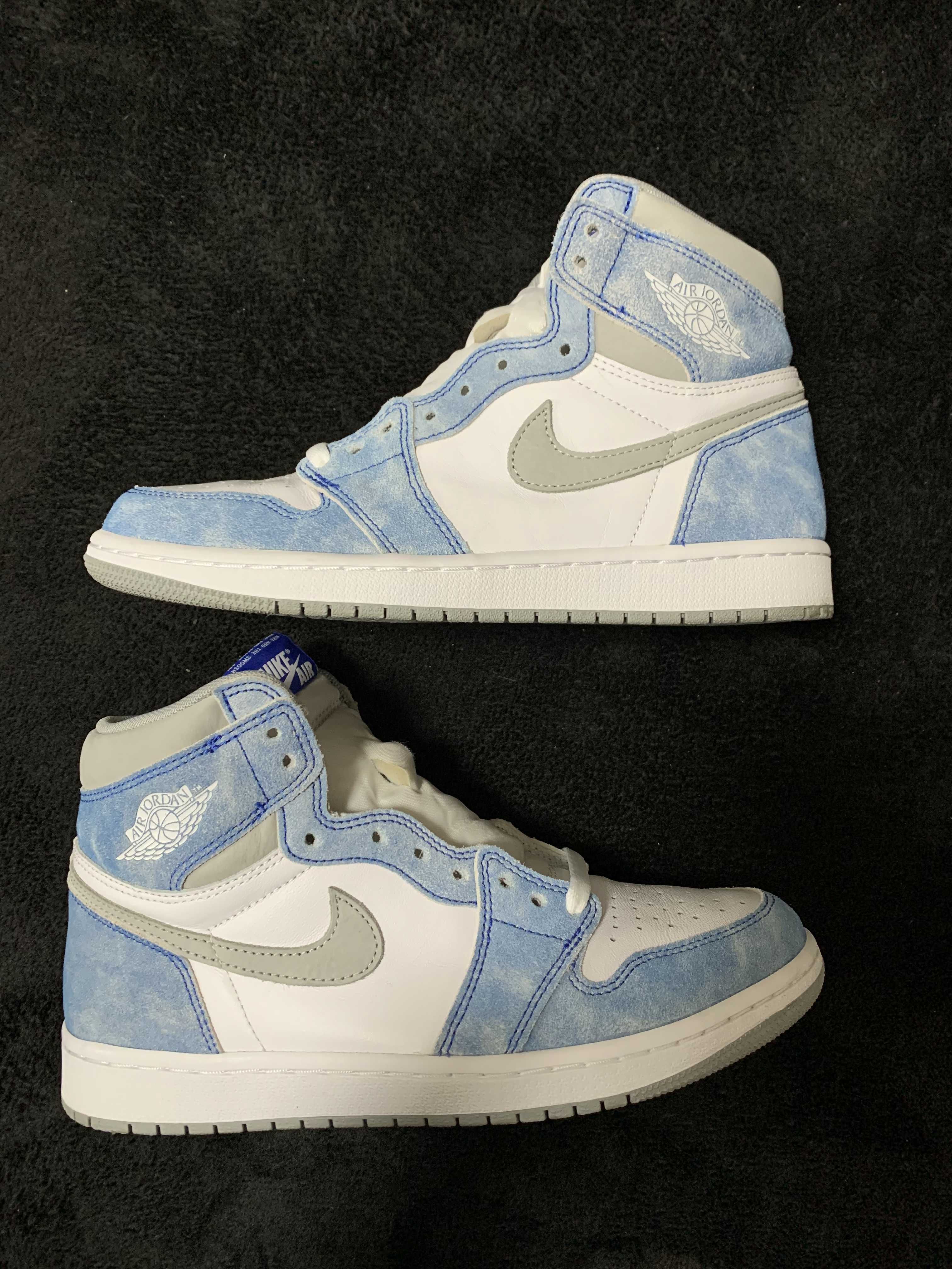 Nike Air Jordan 1 High OG "Hyper Royal"