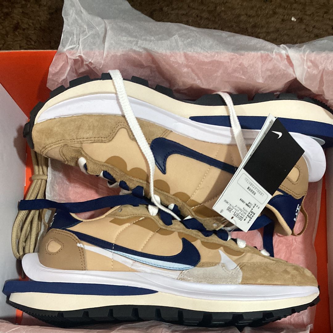 Sacai × Nike Vapor Waffle "Sesame And Blue Void"