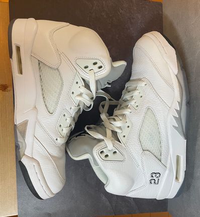 Nike Air Jordan 5 Retro "Metallic White" (2015)