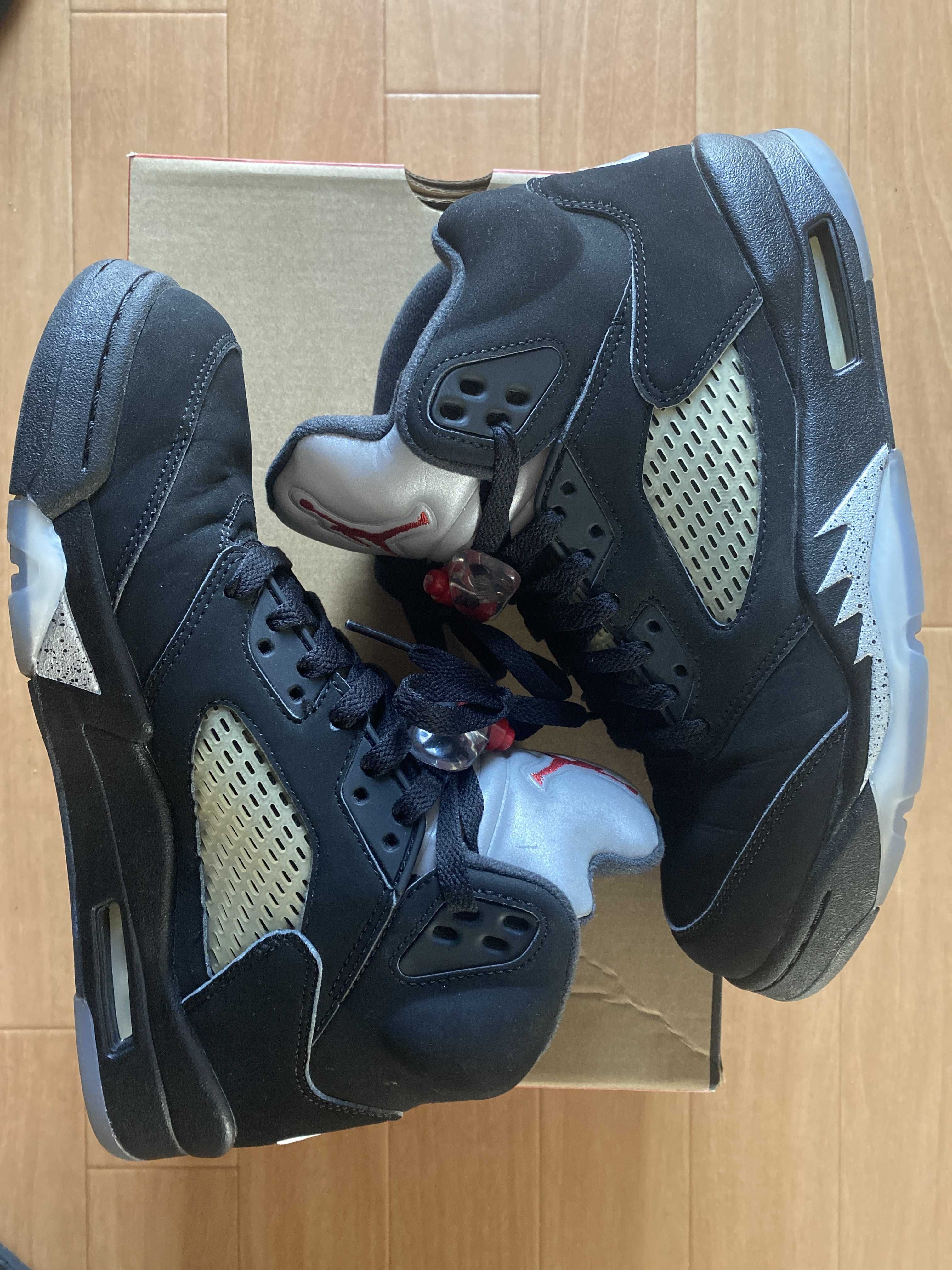 Nike Air Jordan 5 Retro OG "Black/Fire Red/Metallic Silver/White" (2016)