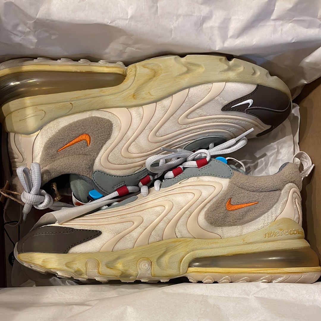 トラヴィススコット × ナイキ エアマックス270 "カクタストレイル"