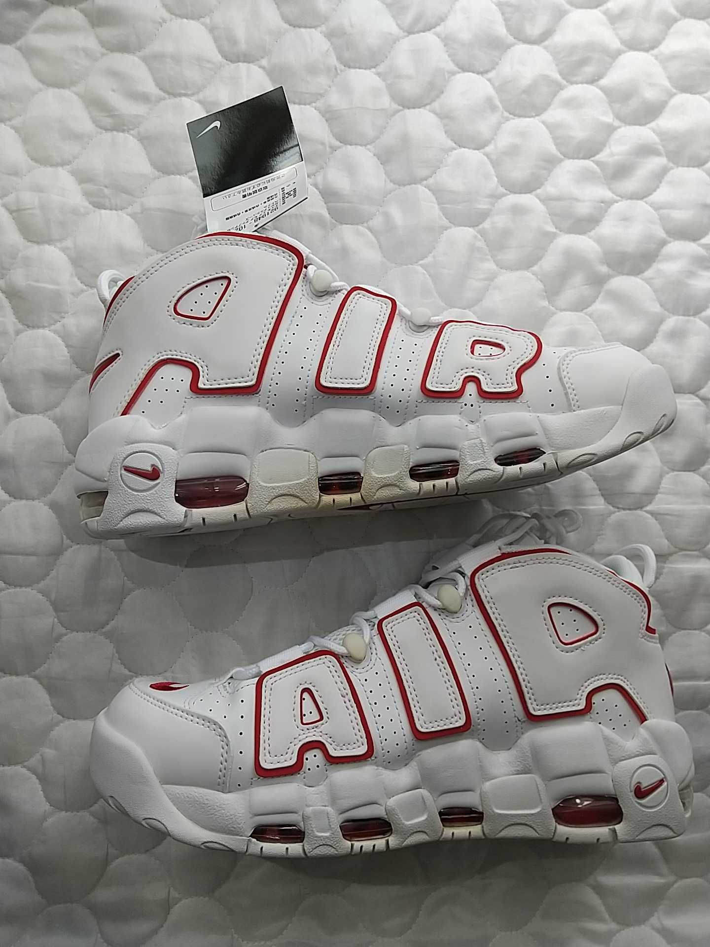 NIKE AIR MORE UPTEMPO "WHITE/VARSITY RED" (2021)
