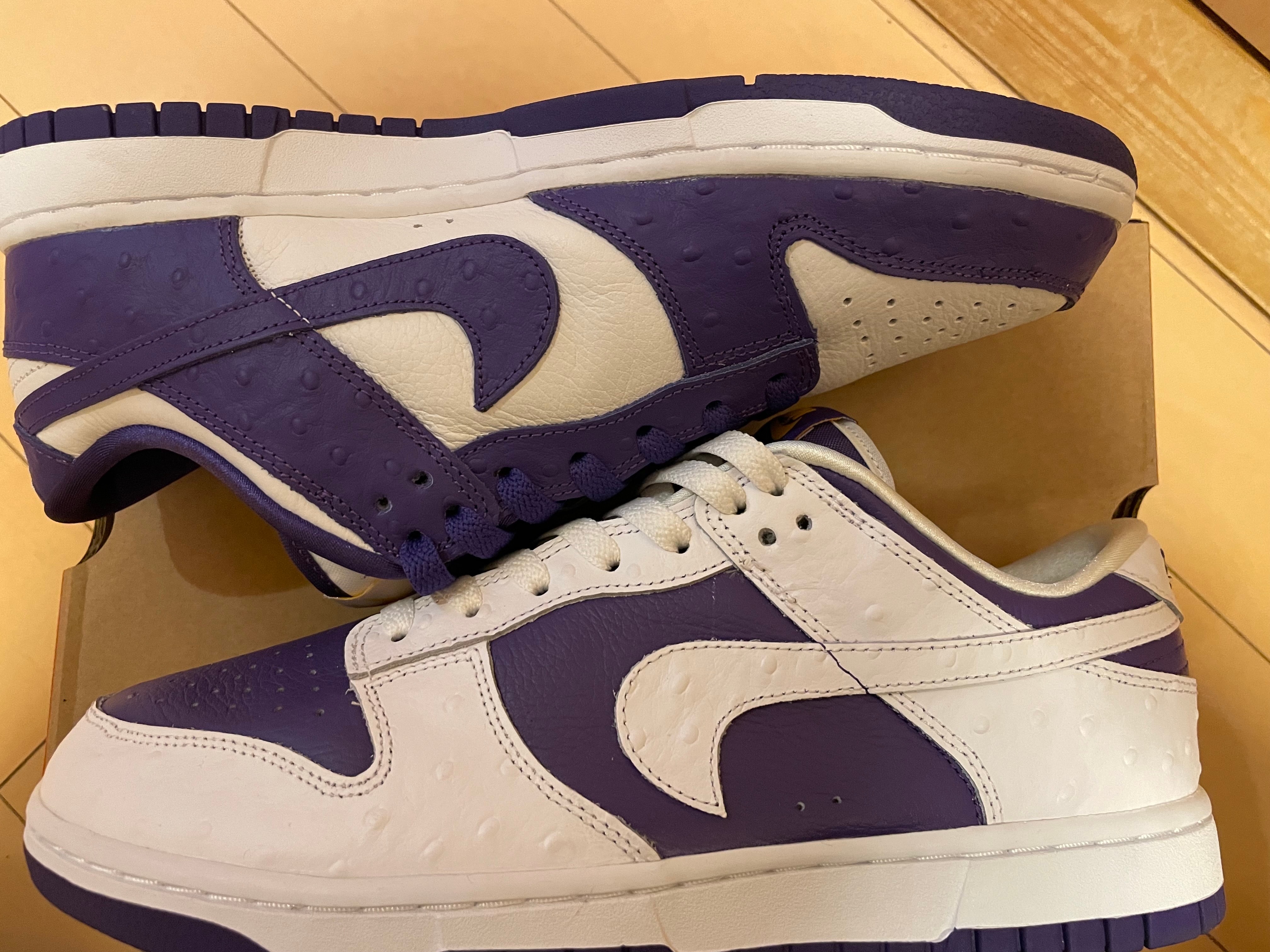 Nike Women's Dunk Low "Made You Look"