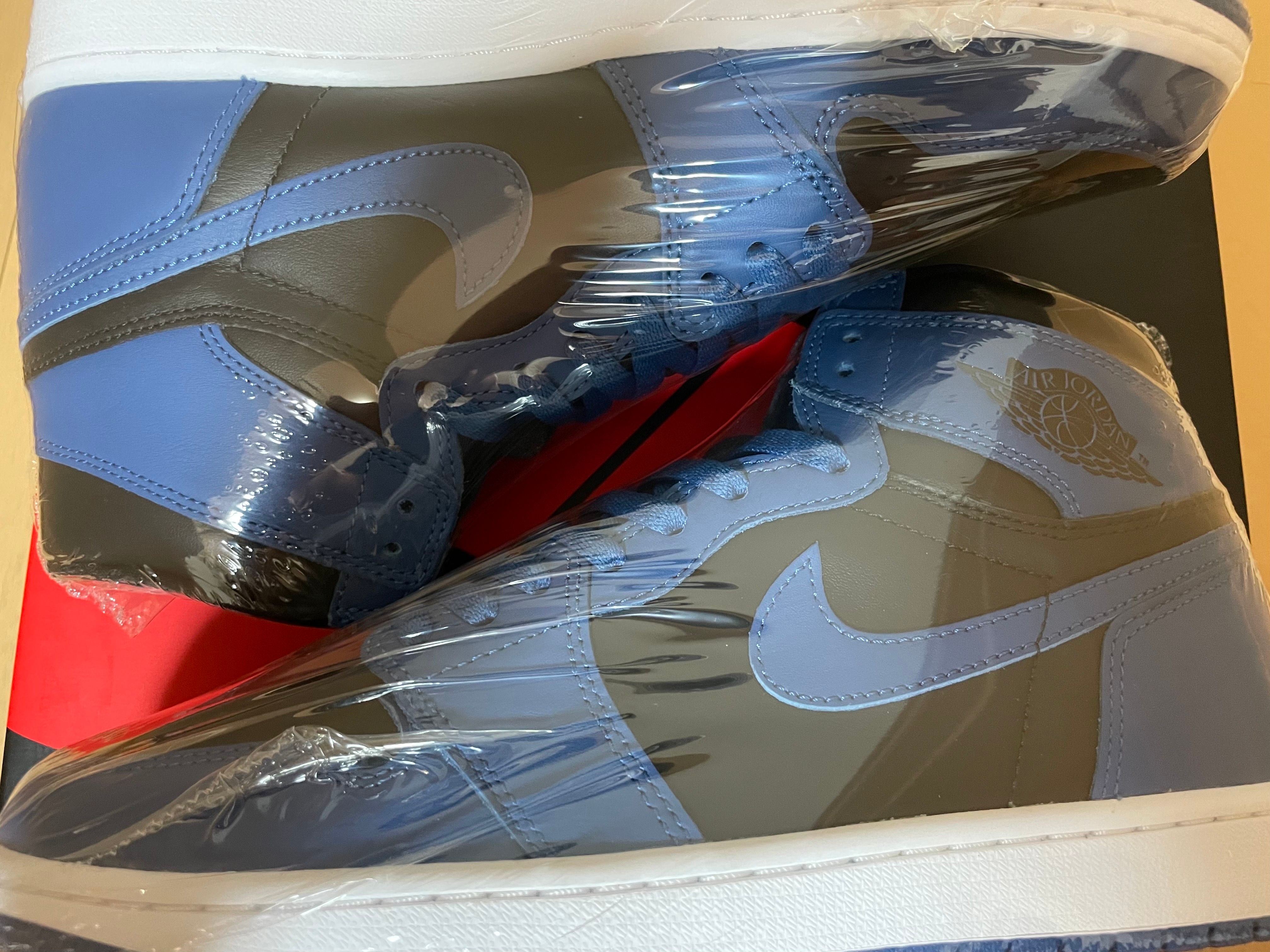 Nike Air Jordan 1 Retro High OG "Dark Marina Blue"