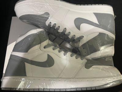 Nike Air Jordan 1 High OG "Stealth"