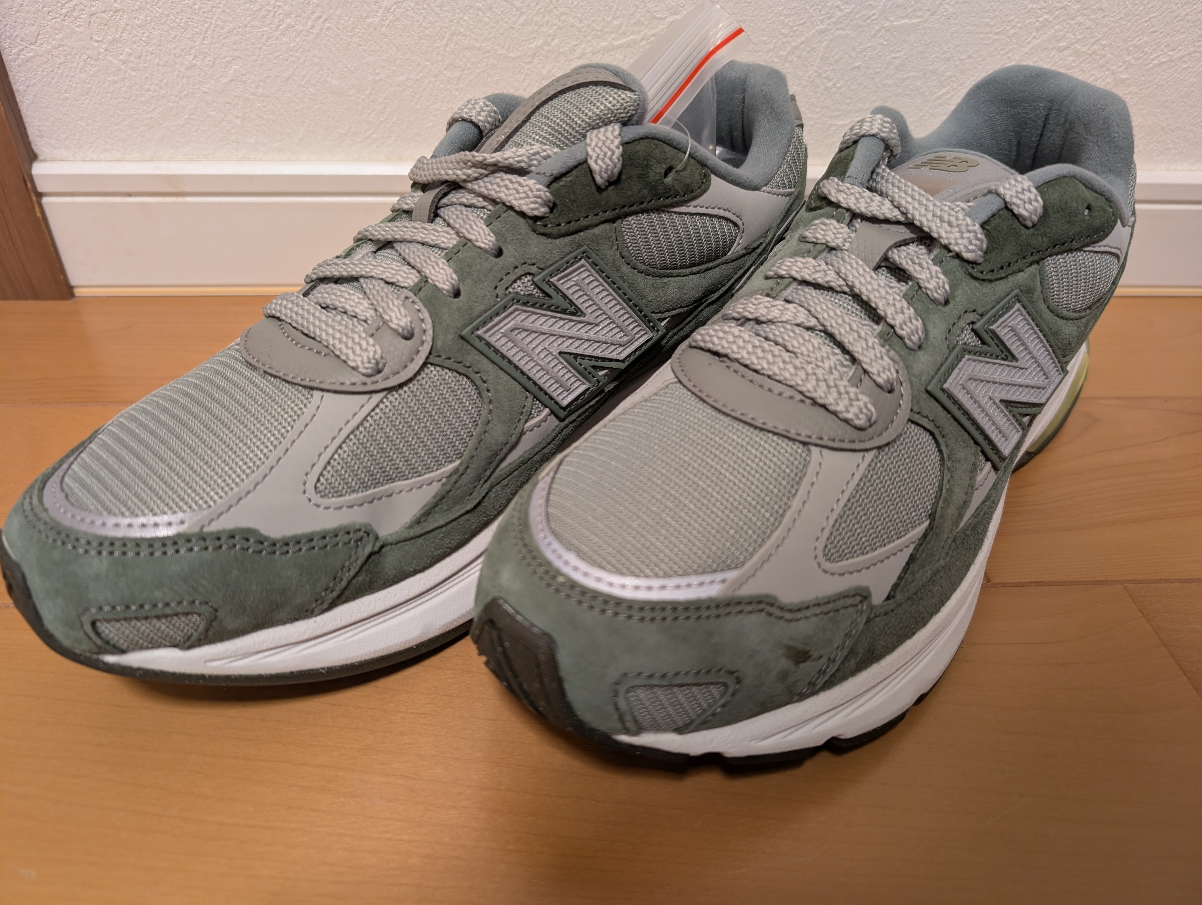 ダブルタップス × ニューバランス アブゾーブ 2010 "オリーブドラブ"