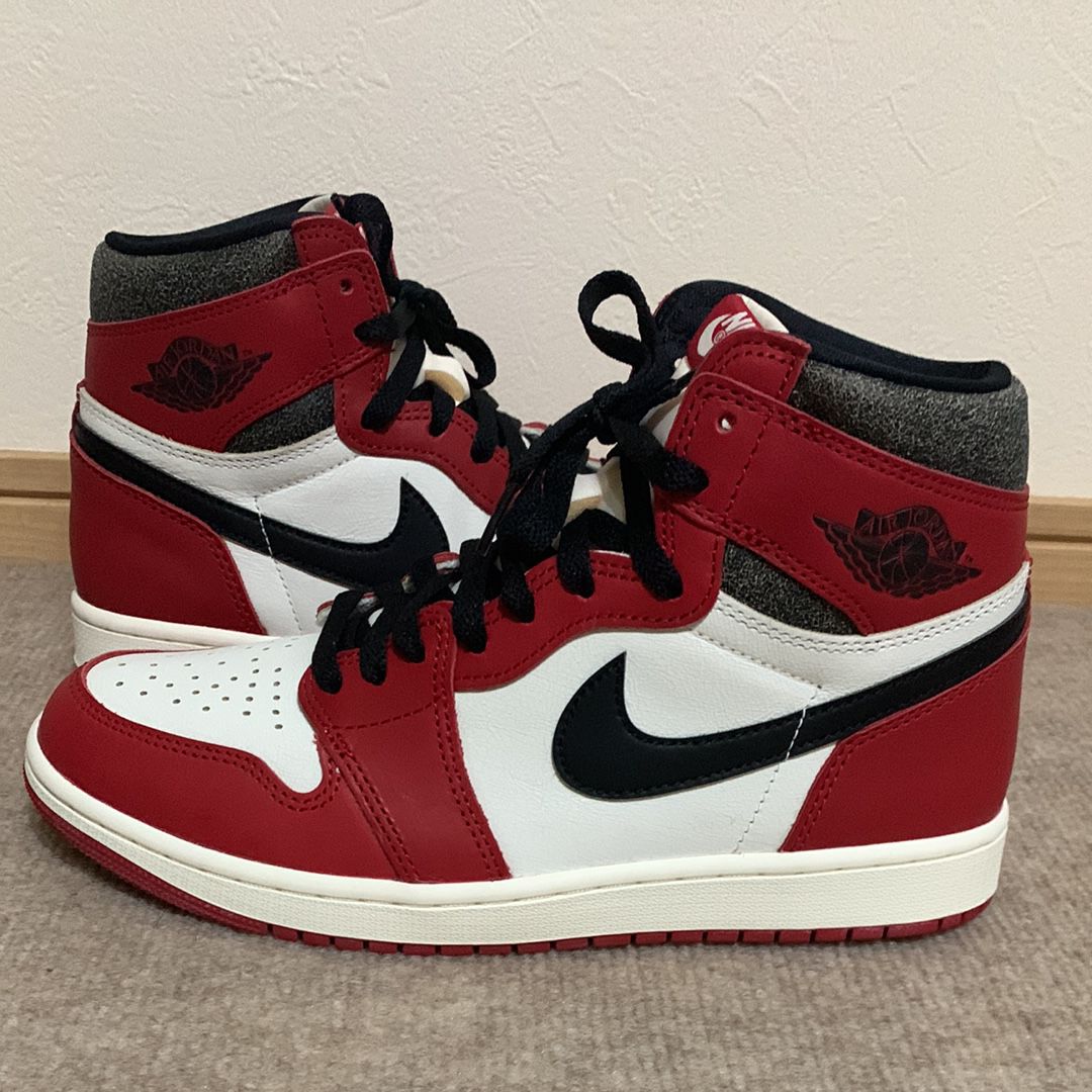 Nike Air Jordan 1 High OG "Lost & Found/Chicago"
