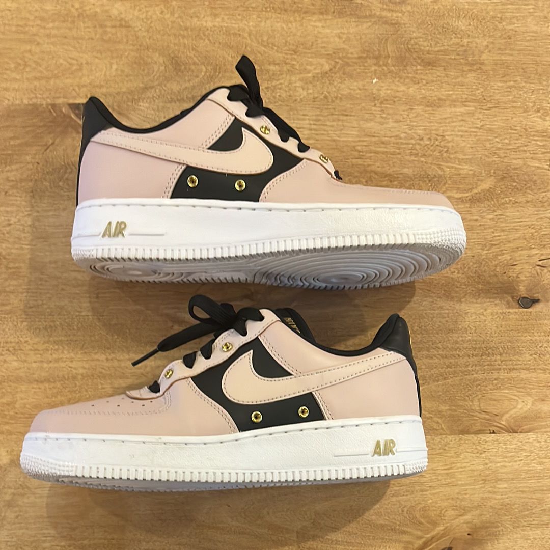 NIKE AIR FORCE 1 LOW METALLIC GOLD HARDWARE "BEIGE GOLD"
