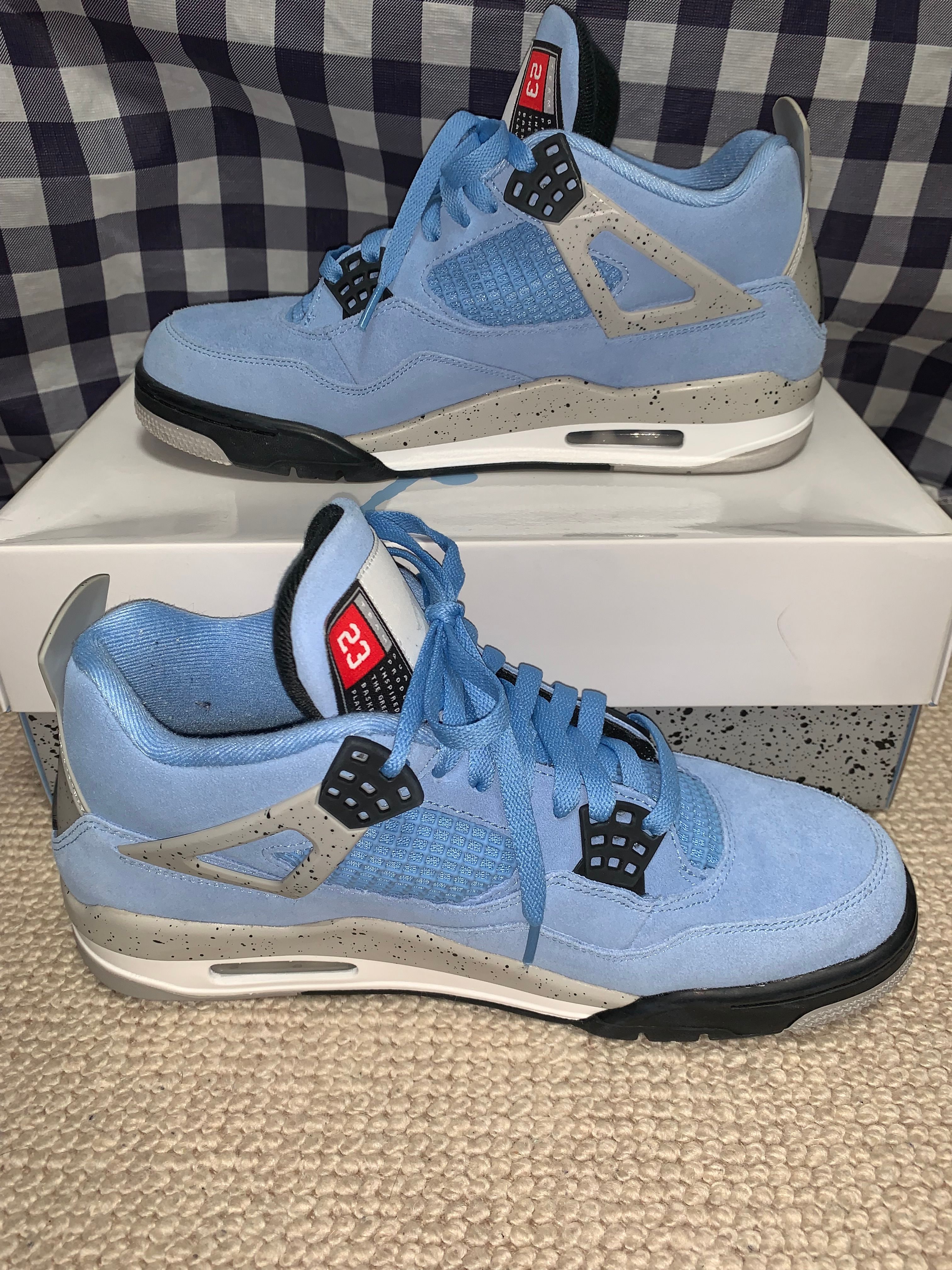 Nike Air Jordan 4 "University Blue"
